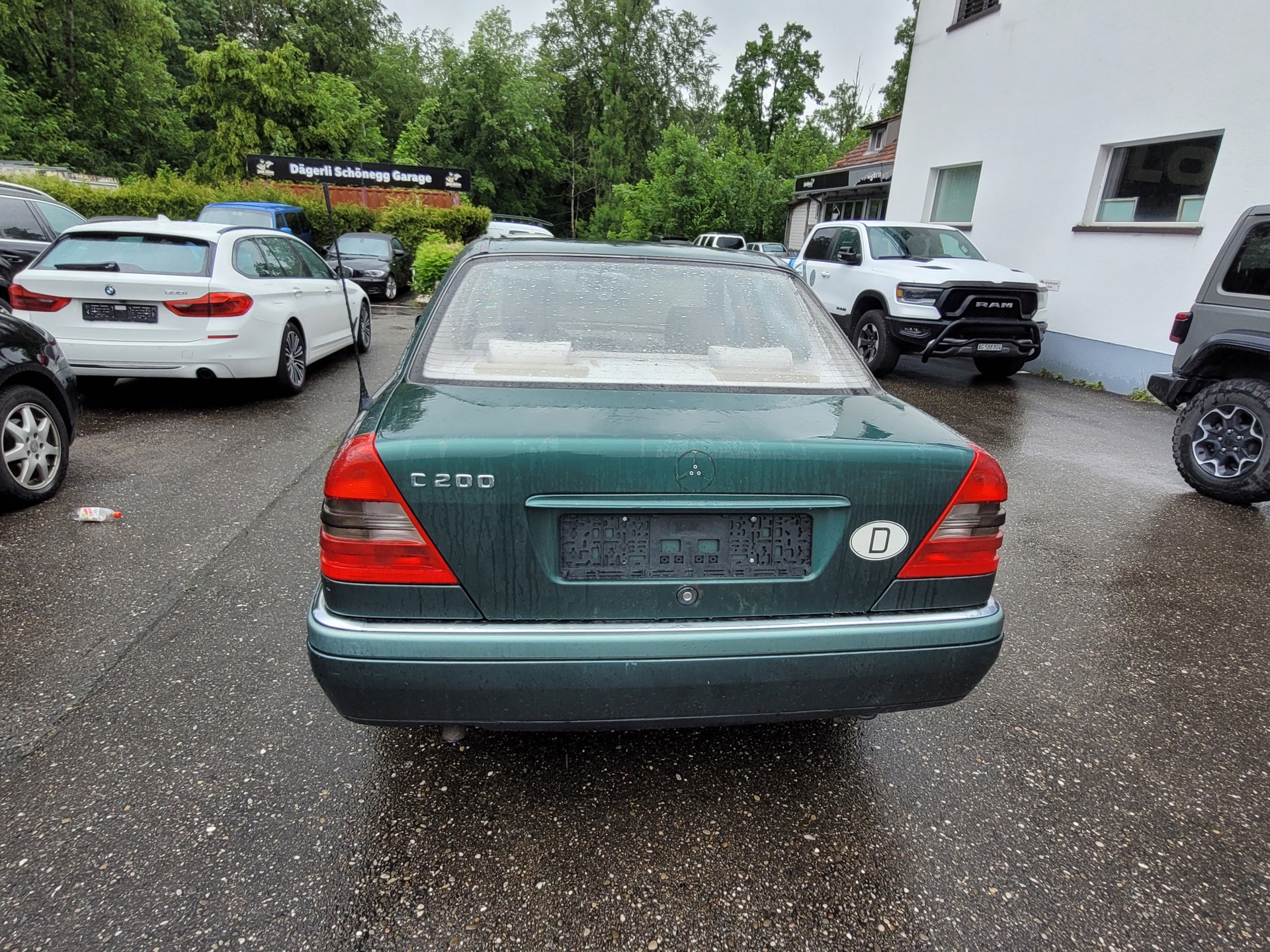MERCEDES-BENZ C 200 Elégance-image-4
