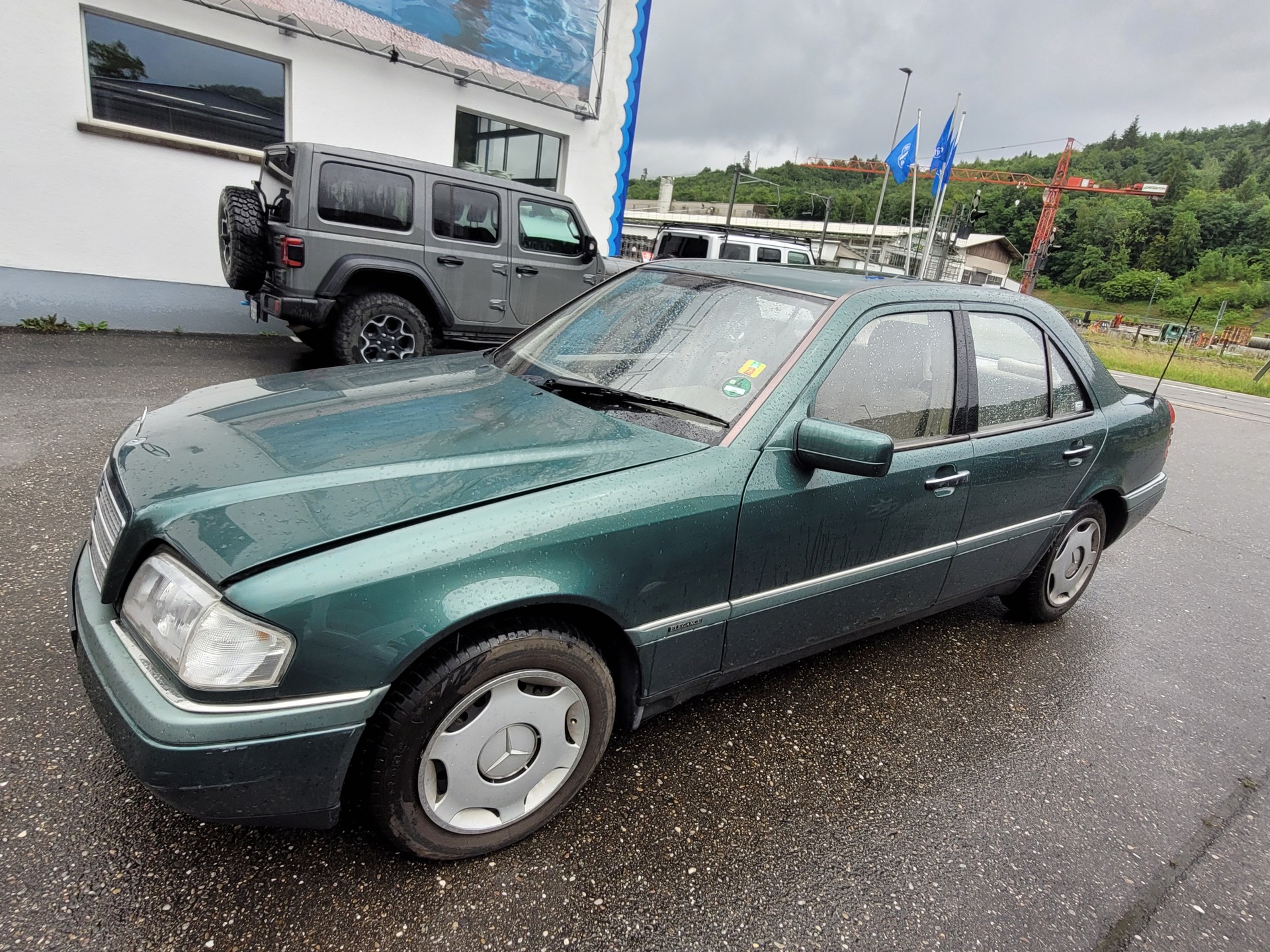 MERCEDES-BENZ C 200 Elégance-image-2