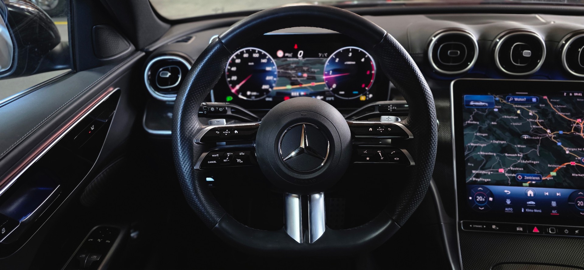 MERCEDES-BENZ C 220 d T AMG Line *Spurhalteassistent/Bremsassistent*Rückfahrkamera*Ambientebeleuchtung*Sitzheizung*-image-11