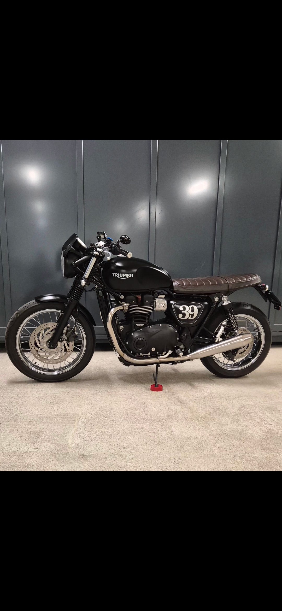 TRIUMPH Street Twin 900 i-image-2