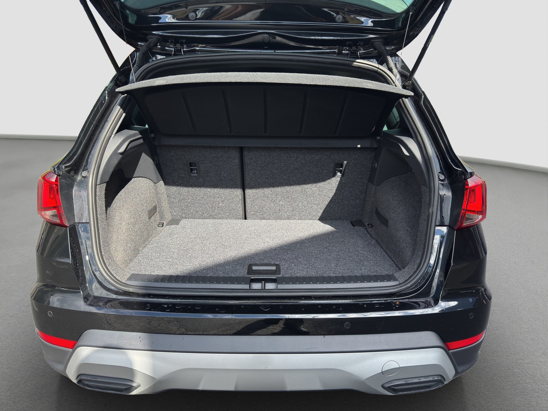 SEAT Arona 1.0 TSI Eco Hola Xperience DSG-image-8