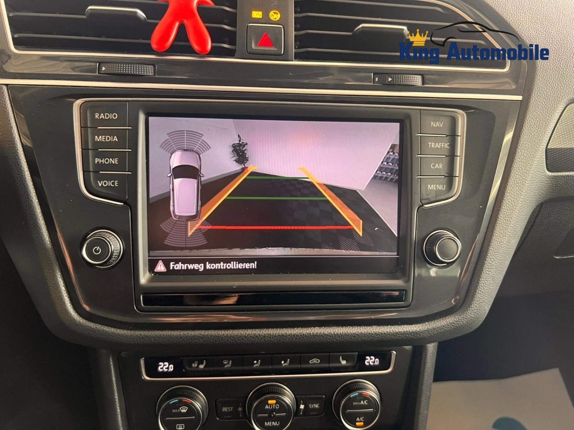 VW Tiguan 2.0TSI Highline 4Motion DSG | Ab MFK 05.2025 | RF-Kamera | Active Info Display-image-11
