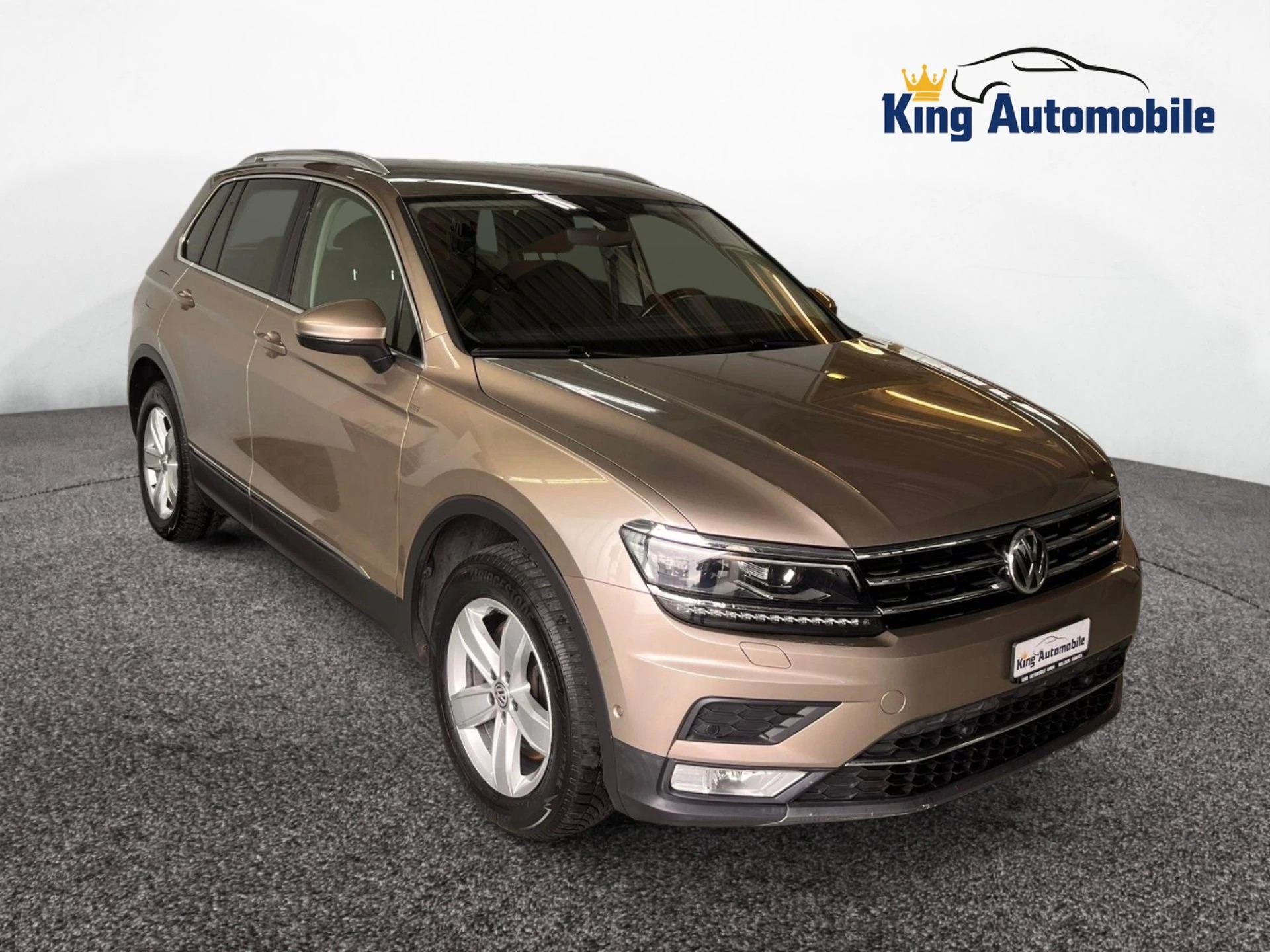 VW Tiguan 2.0TSI Highline 4Motion DSG | Ab MFK 05.2025 | RF-Kamera | Active Info Display