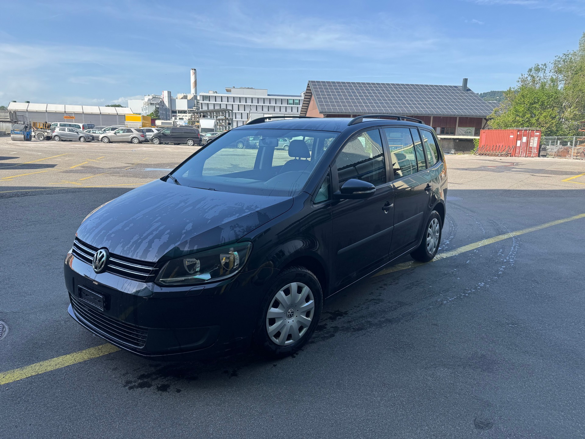 VW Touran 1.6 TDI BlueMotion Technology Trendline-showroom-element-1
