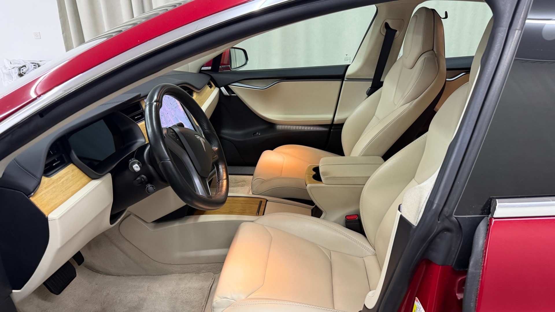 TESLA Model S 100 D-image-6