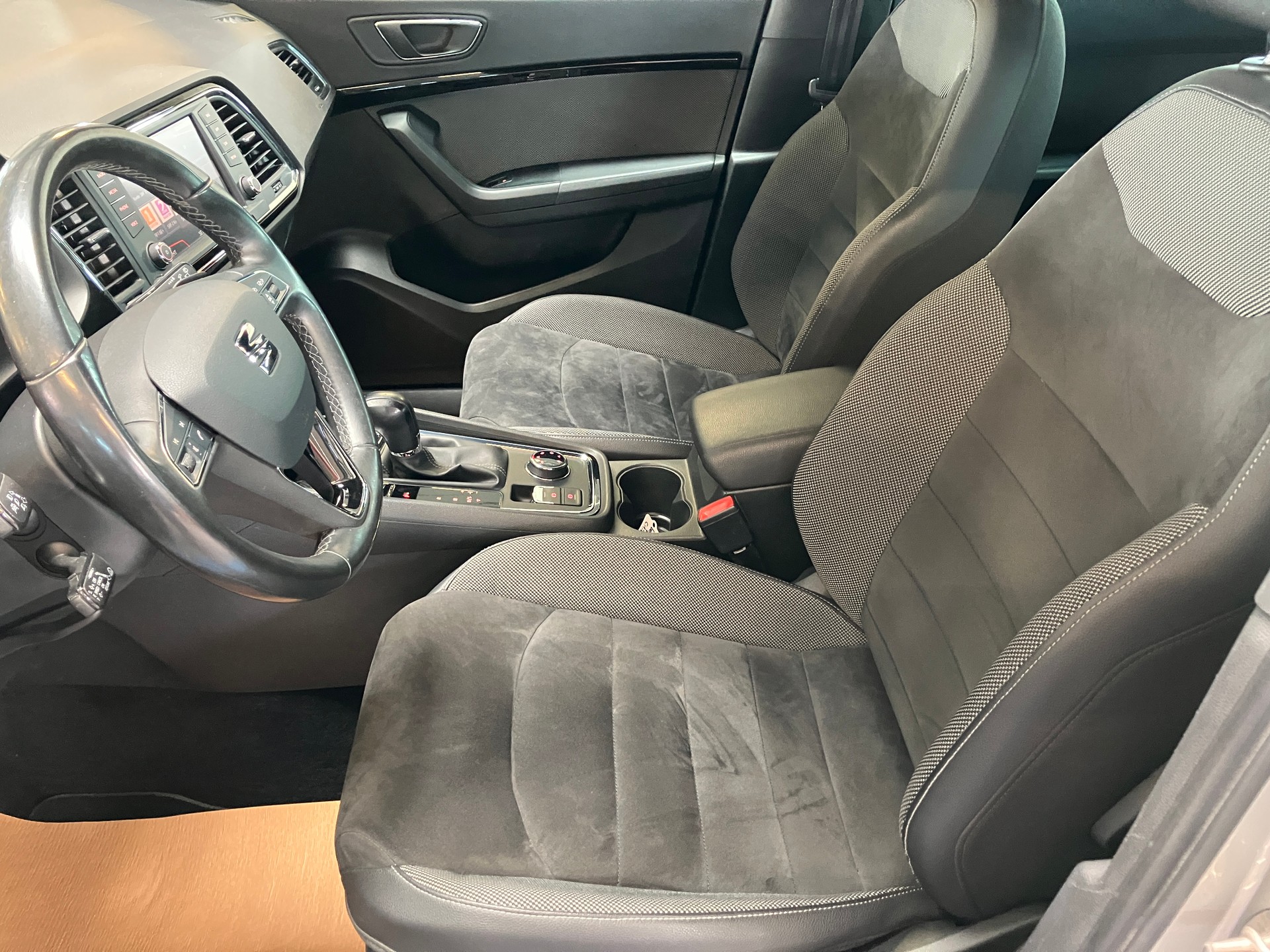 SEAT Ateca 1.4 TSI Xcellence 4Drive DSG-image-24