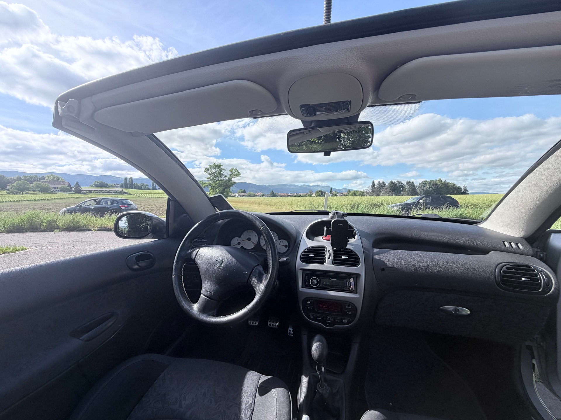 PEUGEOT 206 CC 1.6 16V Sport-image-12
