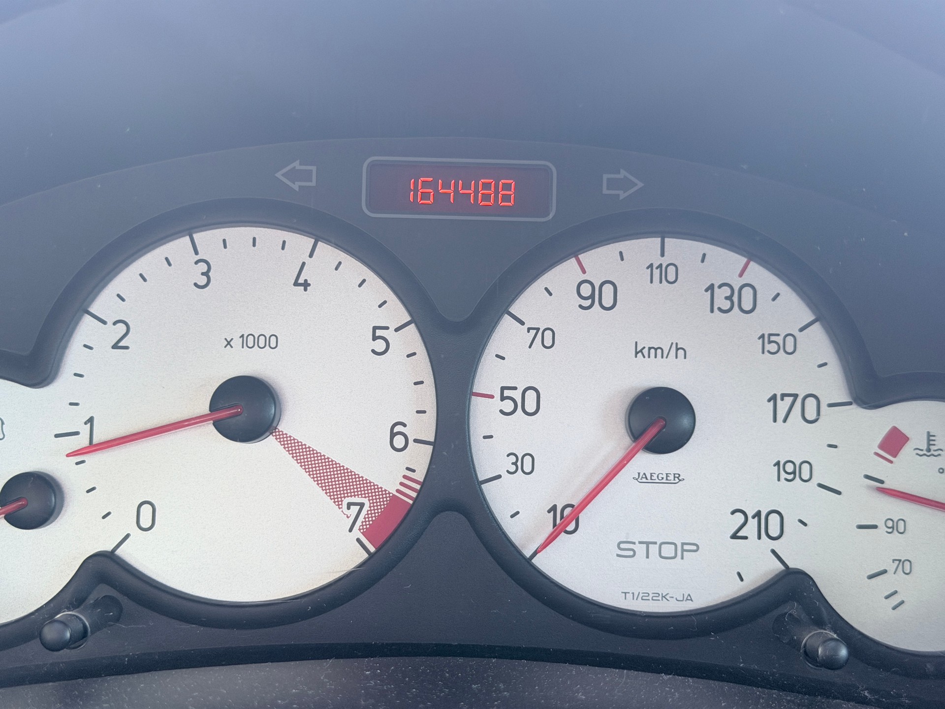 PEUGEOT 206 CC 1.6 16V Sport-image-13