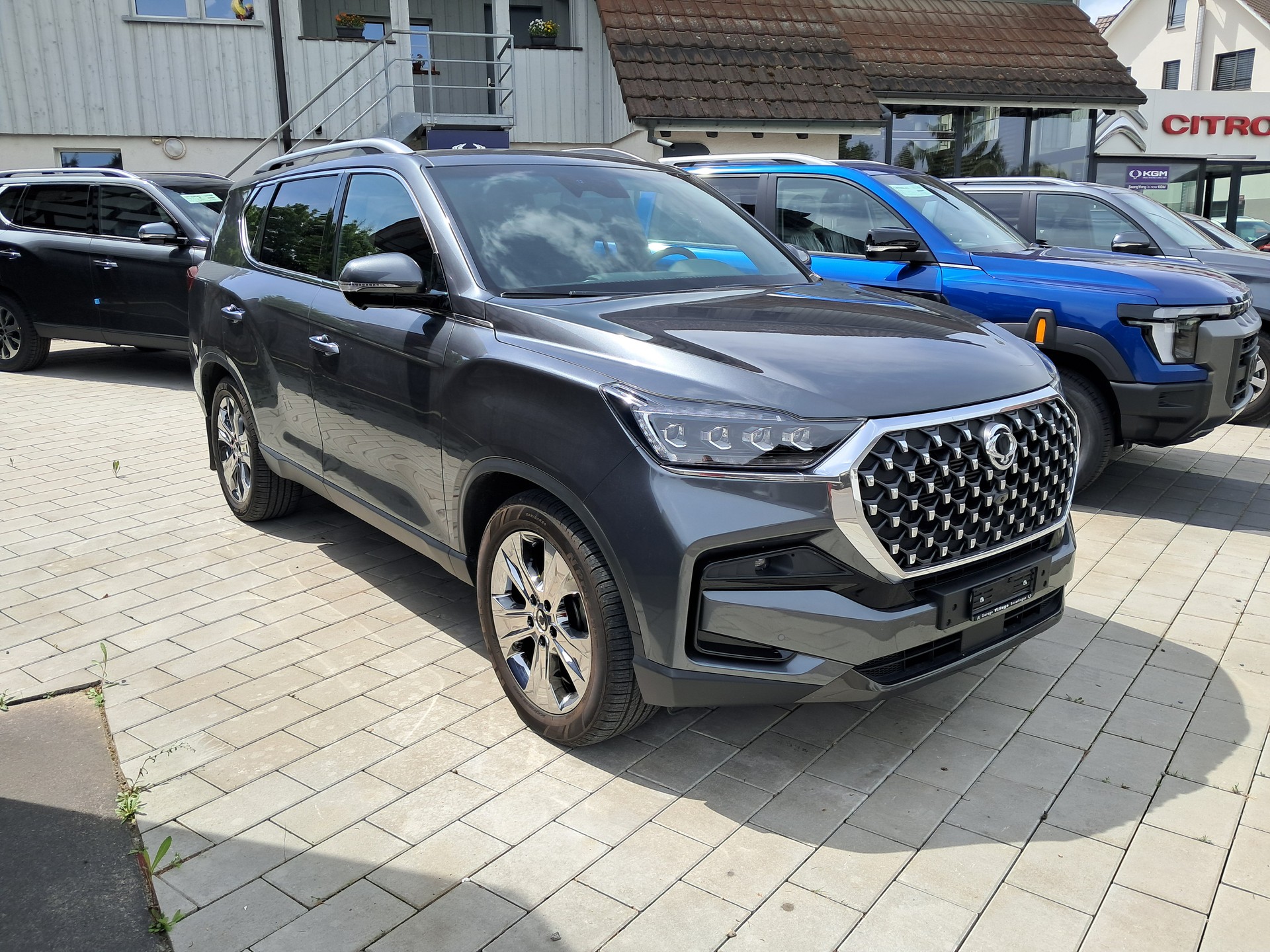 KGM-SsangYong Rexton 2.2 CRDi Sapphire 4WD AT-showroom-element-3