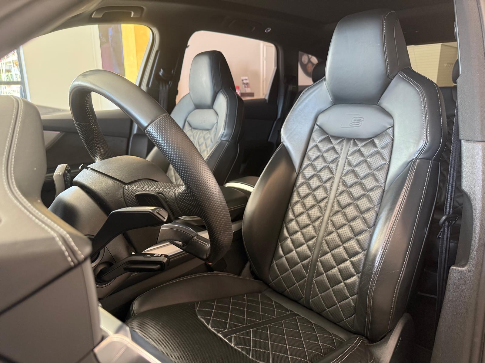AUDI Q7 50 TDI quattro S Line tiptronic-image-11
