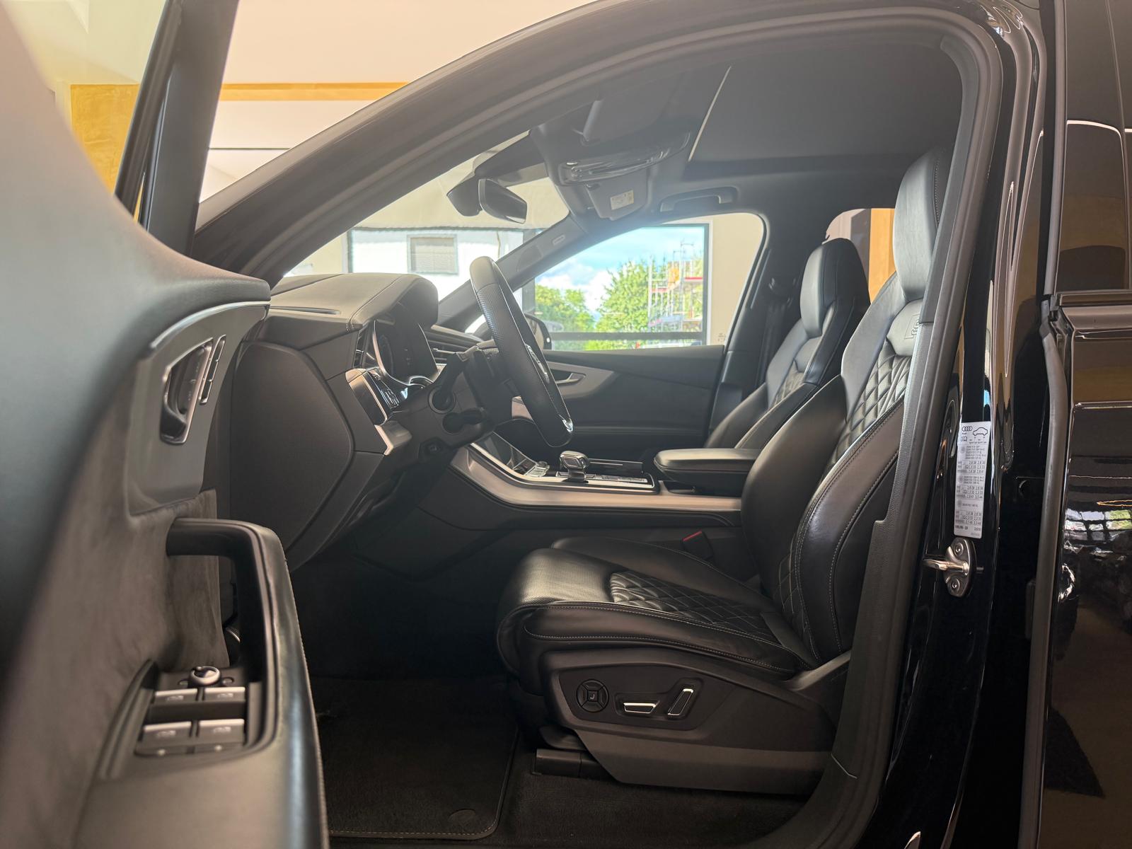 AUDI Q7 50 TDI quattro S Line tiptronic-image-10