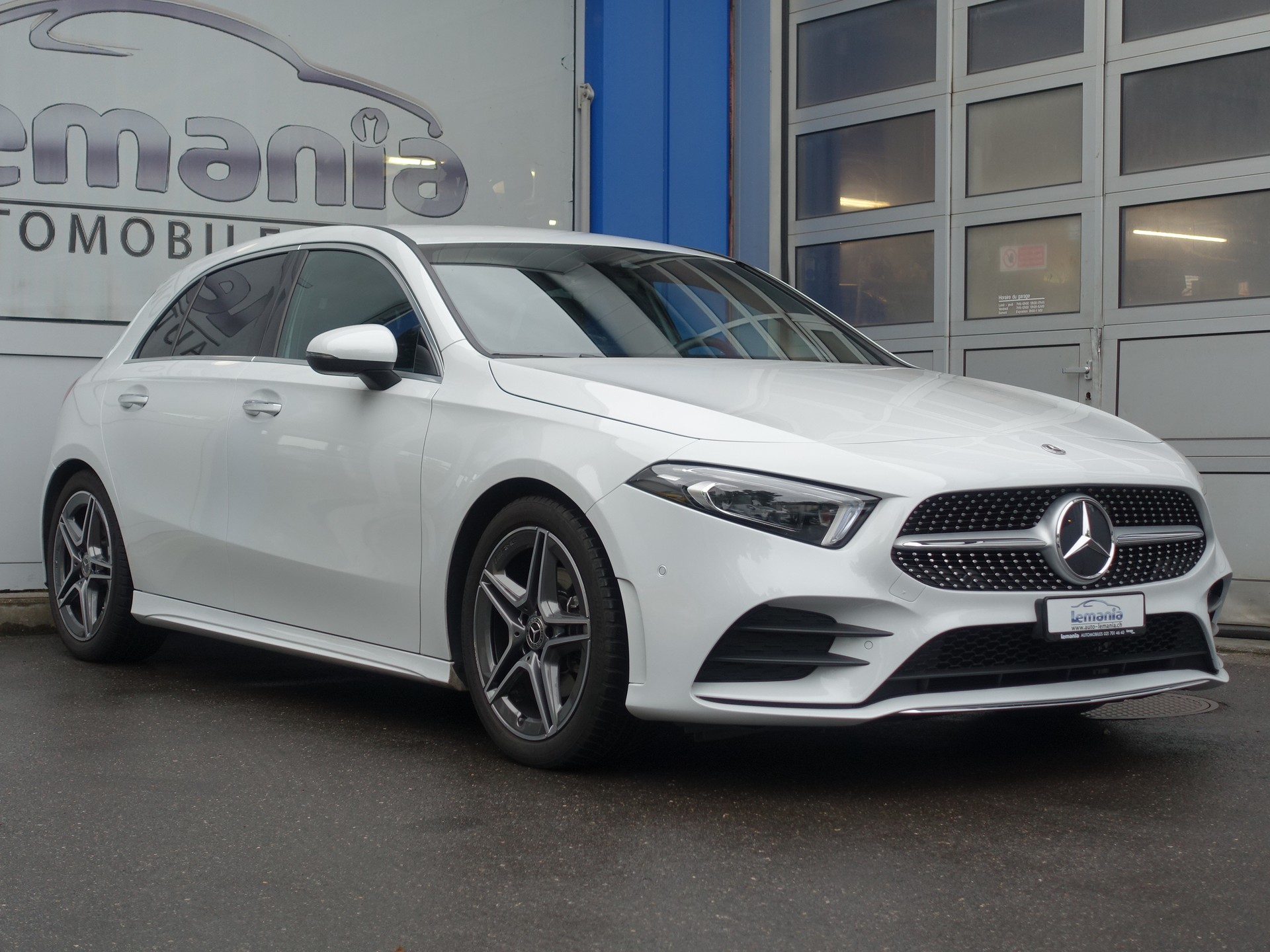 MERCEDES-BENZ A 200 Style 7G-DCT