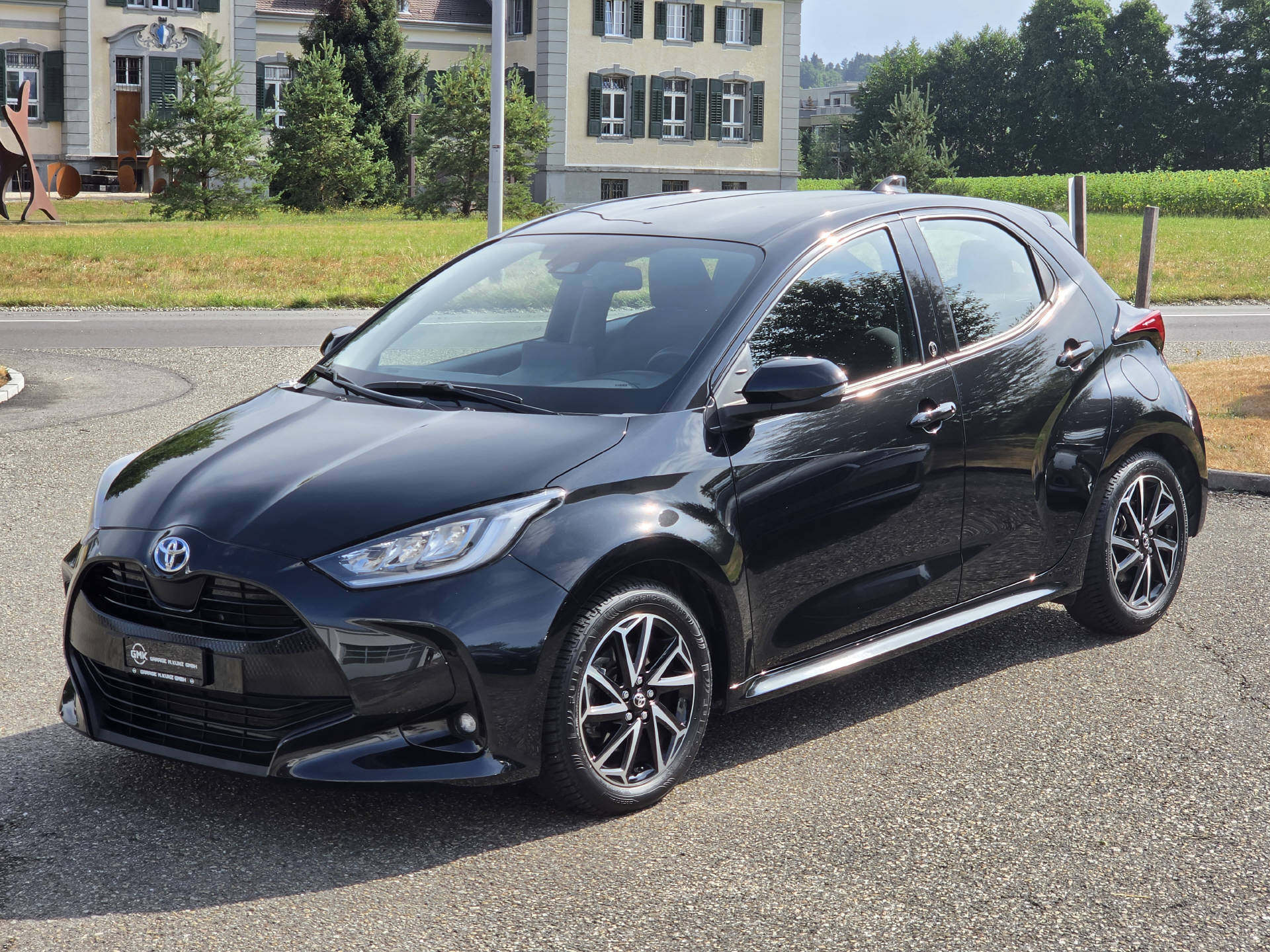 TOYOTA Yaris 1.5 VVT-i HSD Trend