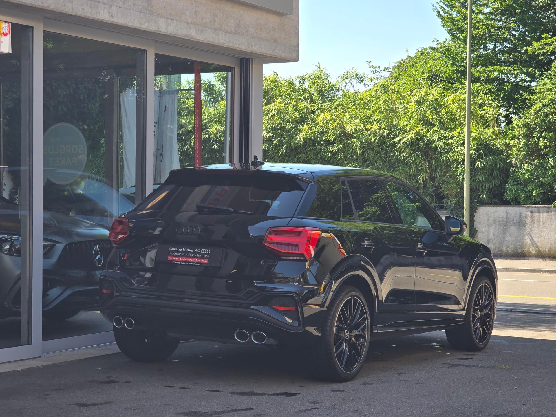 AUDI SQ2 TFSI quattro S-tronic-showroom-element-2