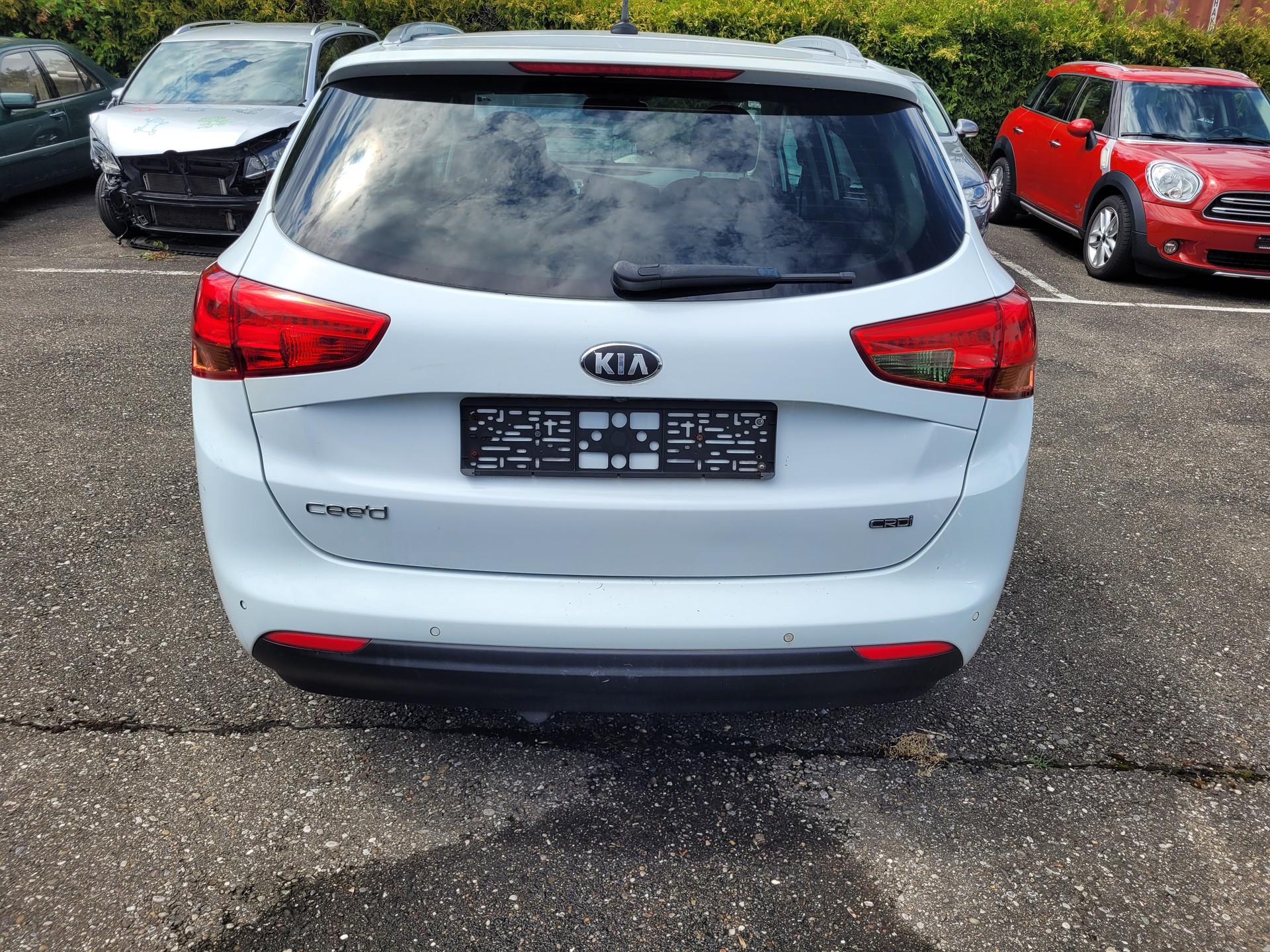 KIA Cee'd 1.6 CRDi Trend-image-5