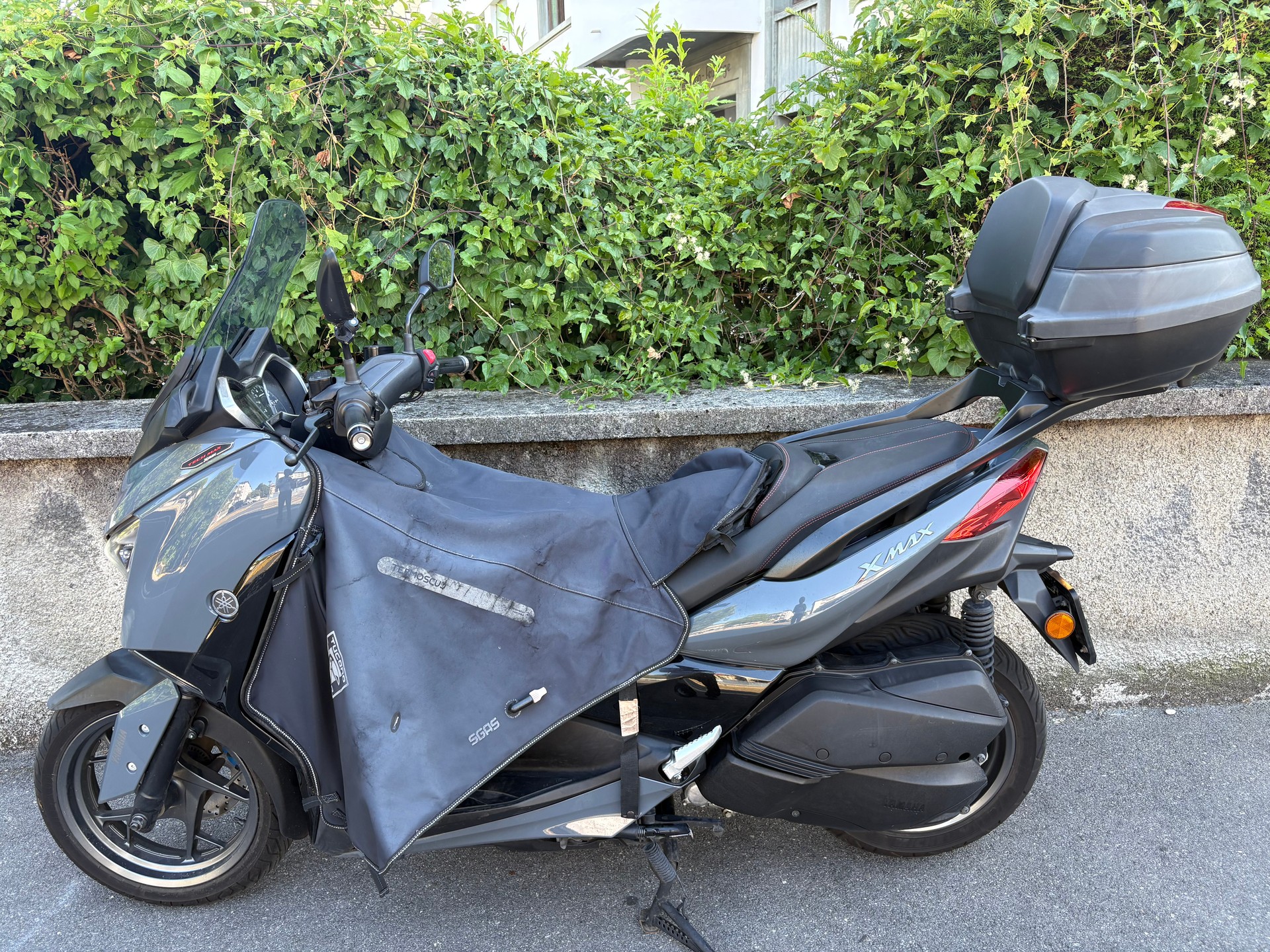 YAMAHA X-Max 300 Tech Max-image-0