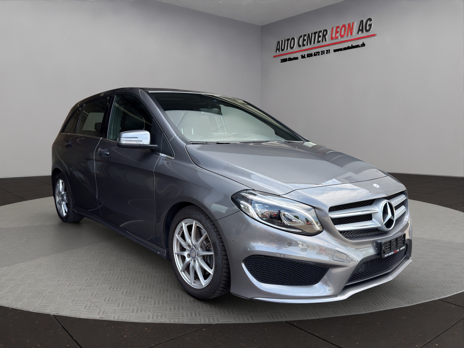 MERCEDES-BENZ B 220 AMG Line 4Matic 7G-DCT-image-7