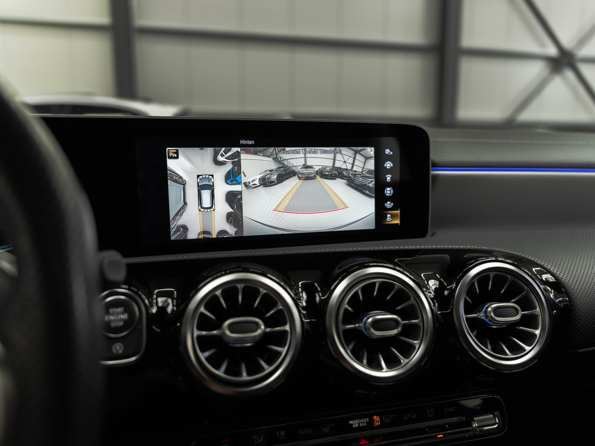 MERCEDES-BENZ CLA Shooting Brake 35 AMG 4Matic 7G-DCT-image-28