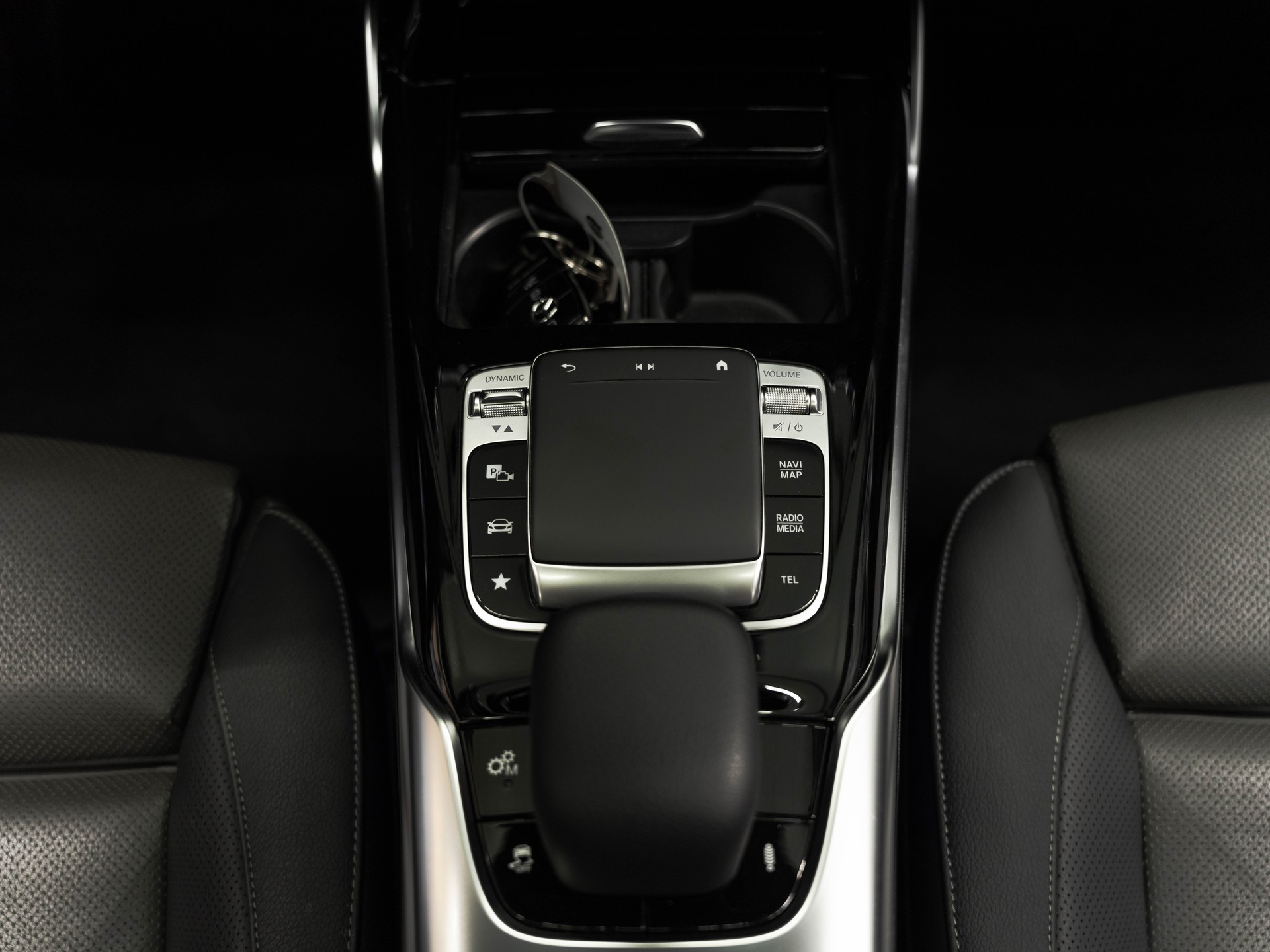 MERCEDES-BENZ CLA Shooting Brake 35 AMG 4Matic 7G-DCT-image-21