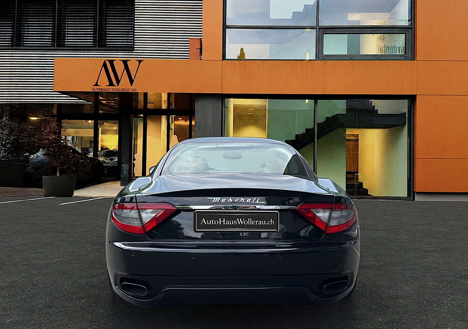 MASERATI Gran Turismo 4.7 V8 Sport / Top Zustand-showroom-element-3