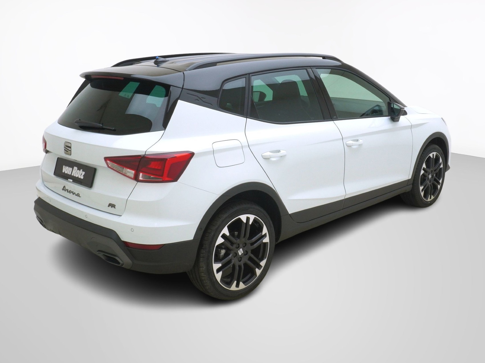 SEAT Arona 1.5 TSI FR DSG *Rundumsorglospaket*-image-5