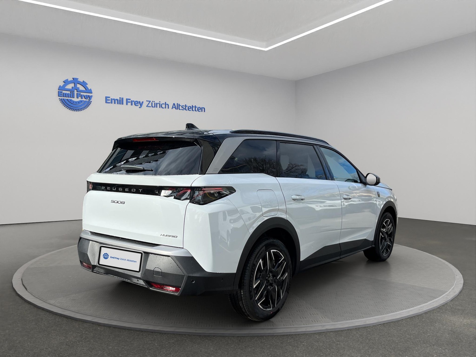 PEUGEOT 5008 1.2 Hybrid GT-showroom-element-2