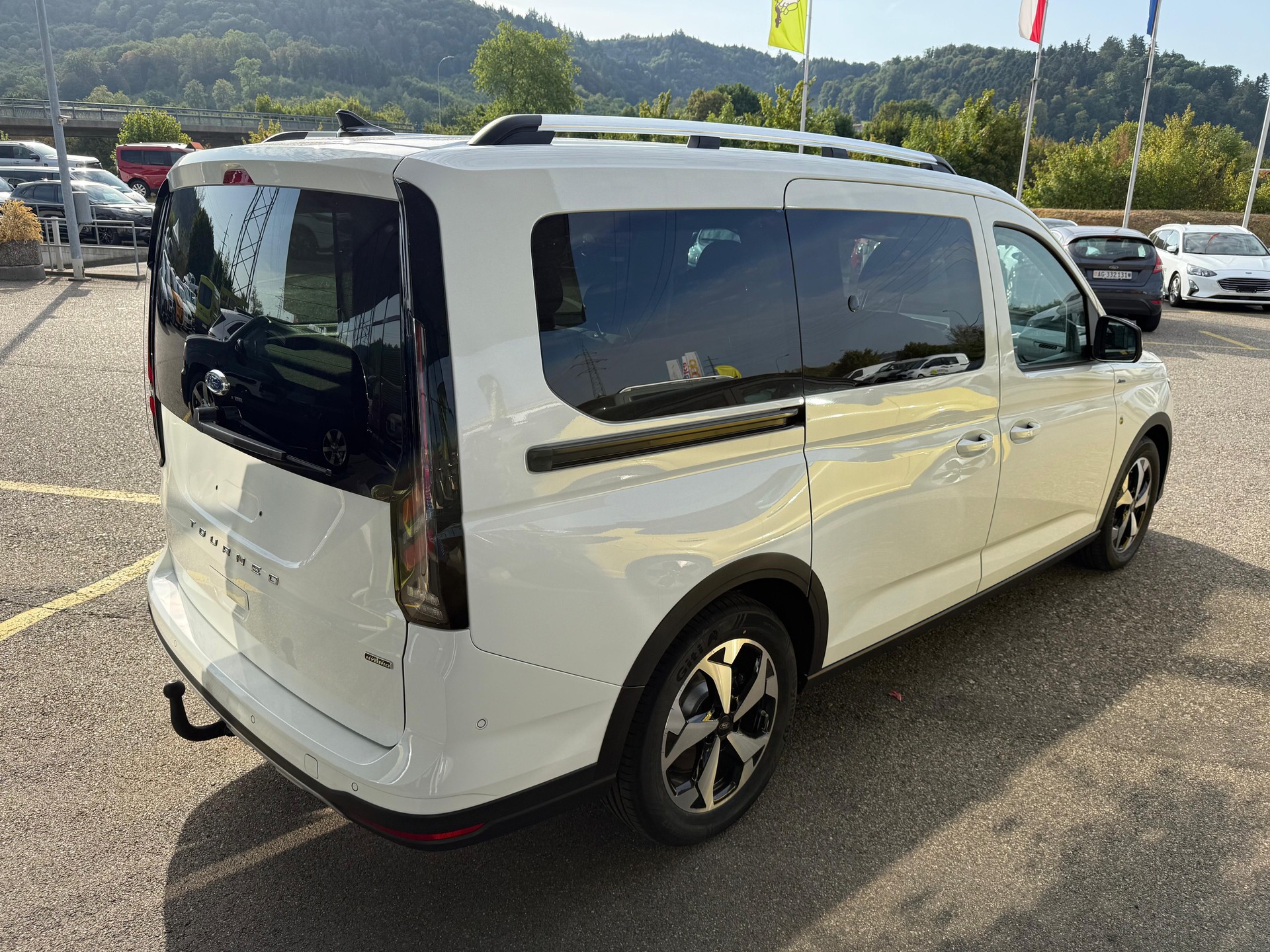 FORD Grand Tourneo Connect 1.5 PHEV Active Automat-image-6