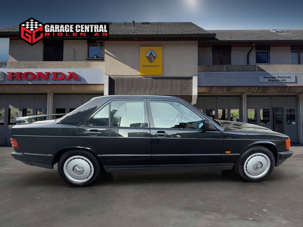 MERCEDES-BENZ E 190 (201)-image-6