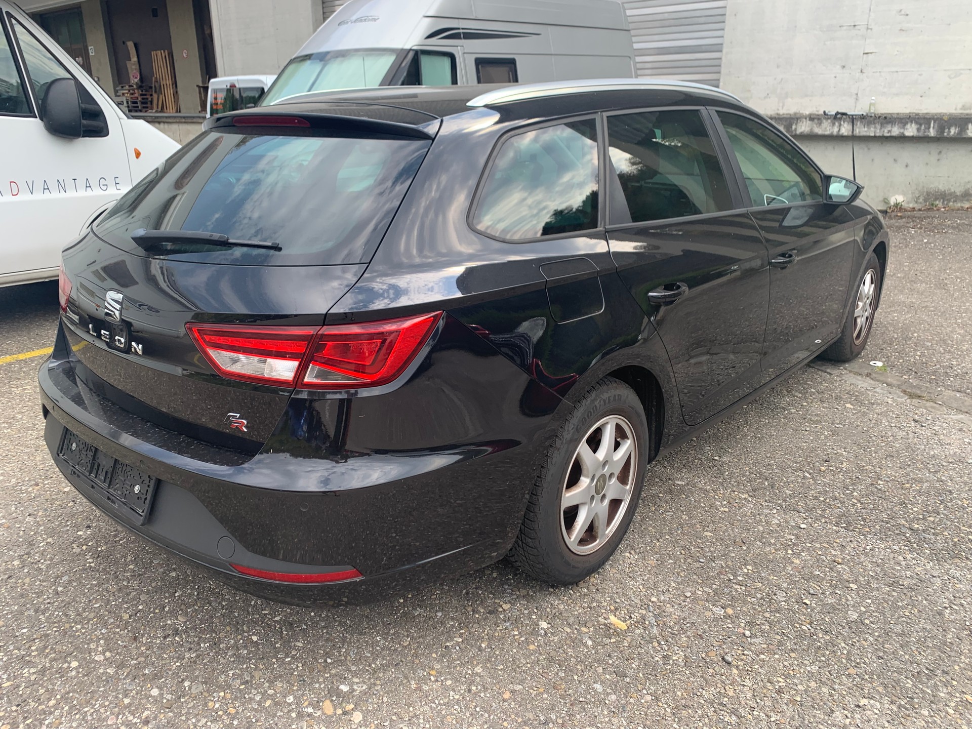 SEAT Leon ST 1.4 TSI FR DSG-image-4