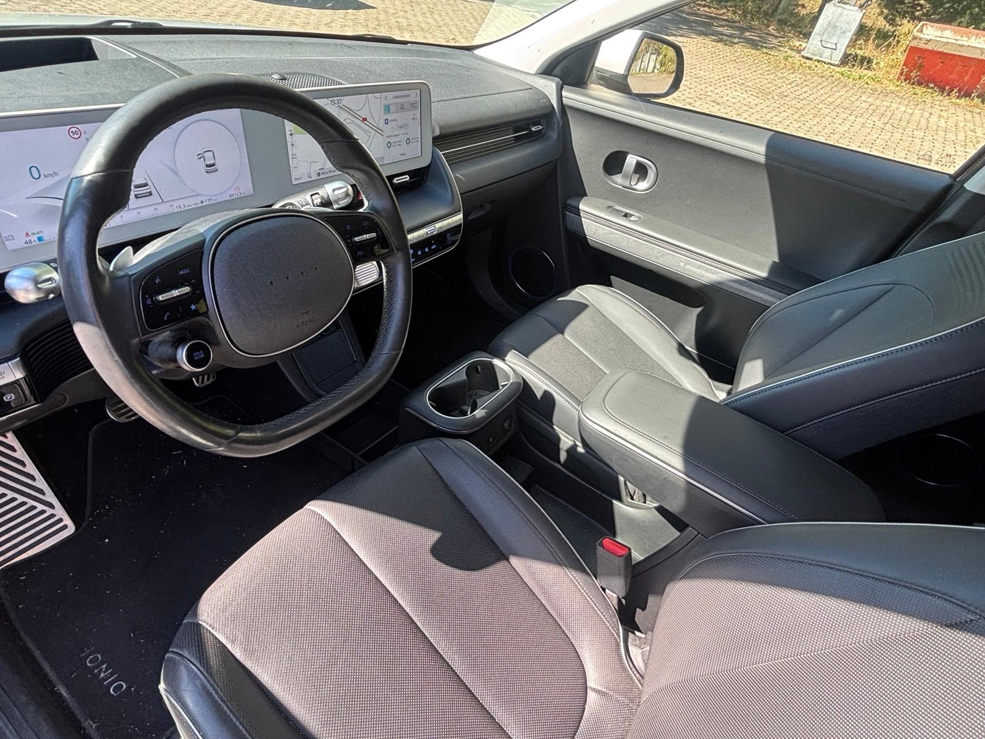 HYUNDAI Ioniq 5 77,4 kWh Amplia-image-7