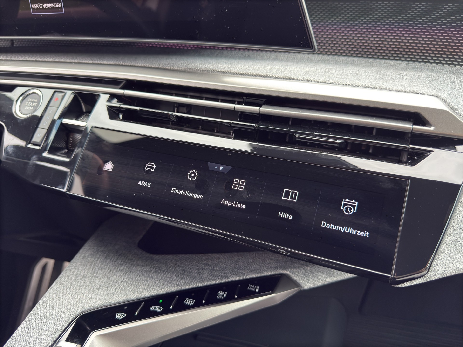 PEUGEOT 5008 1.2 Hybrid e-DCS6 GT 7 Plätzer-image-47