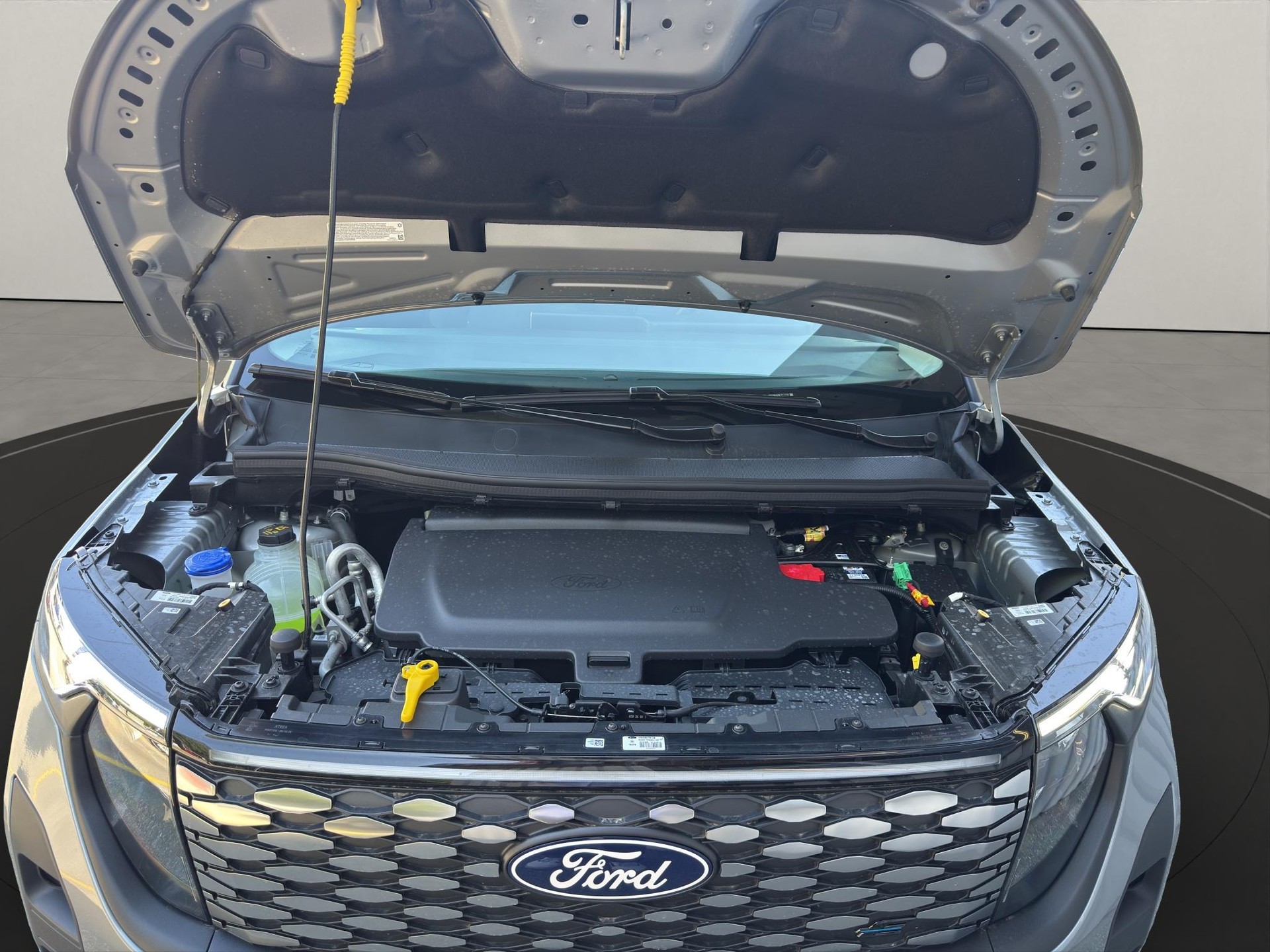 FORD E-Tourneo Courier Titanium-image-19