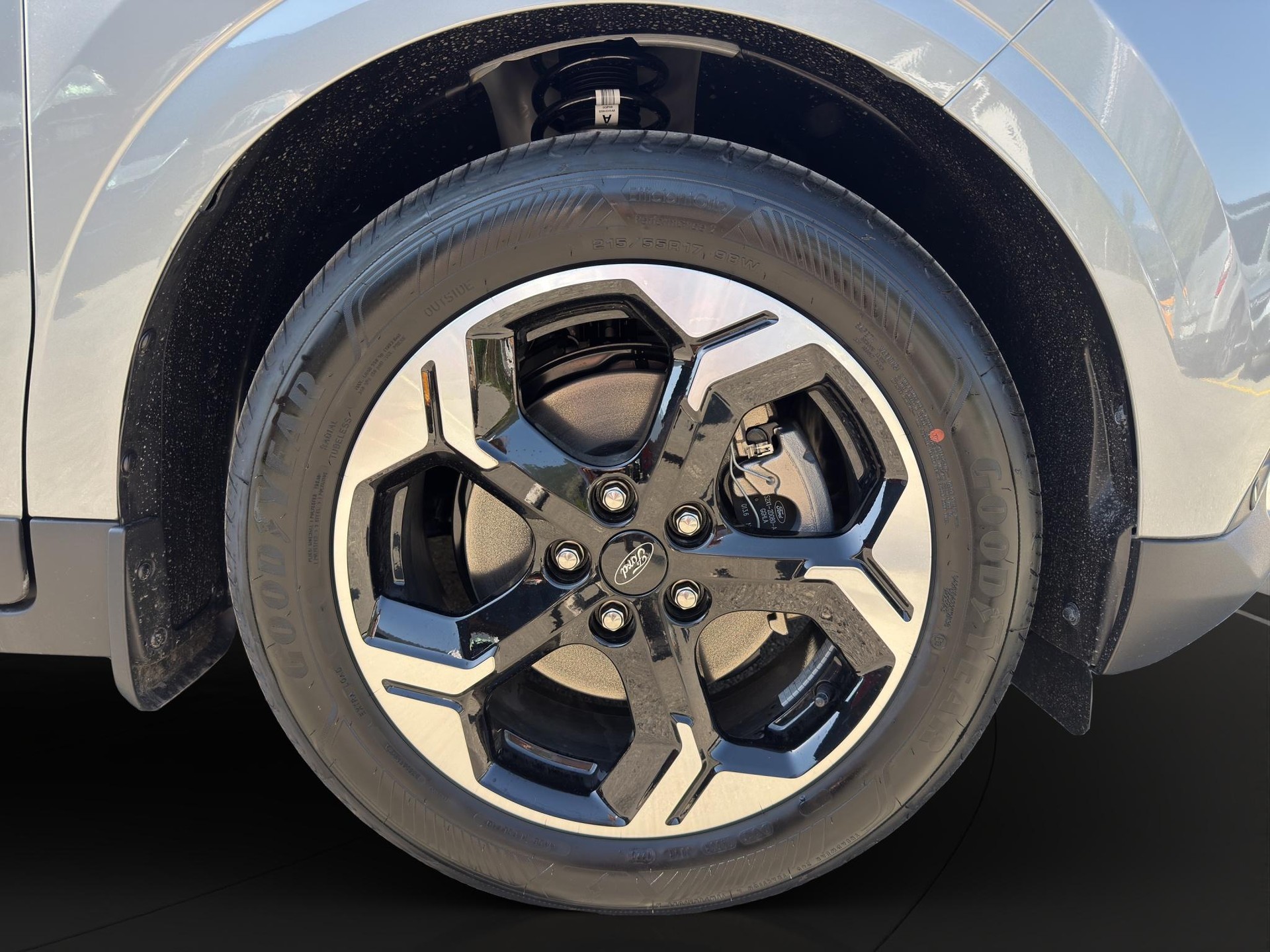 FORD E-Tourneo Courier Titanium-image-7