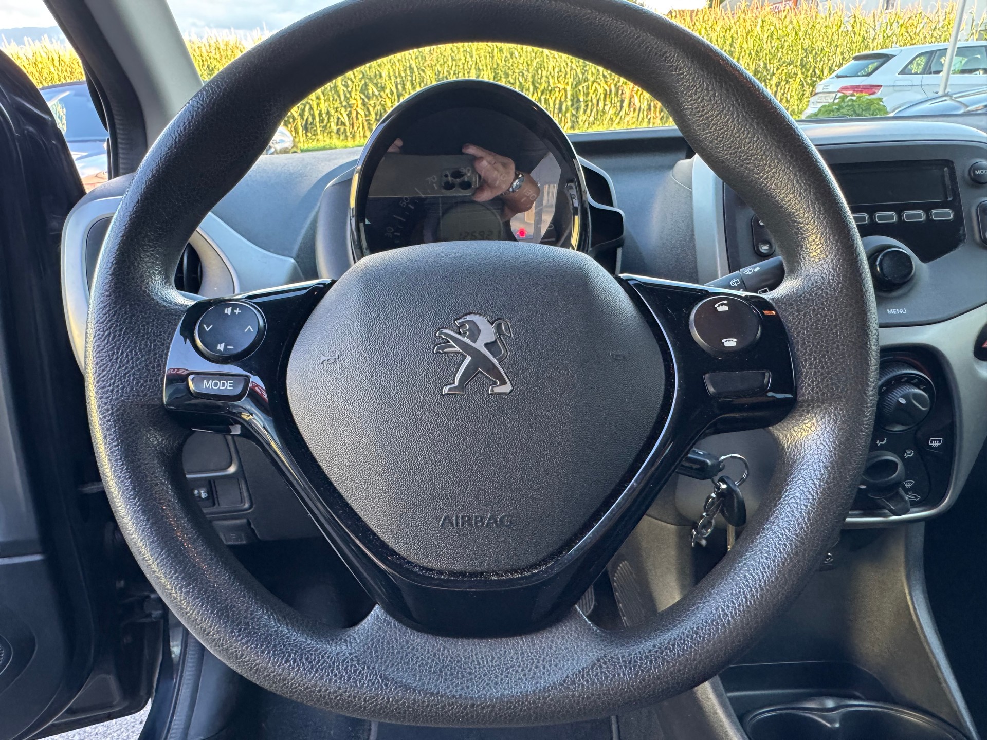 PEUGEOT 108 1.0 VTi Active Top-image-24