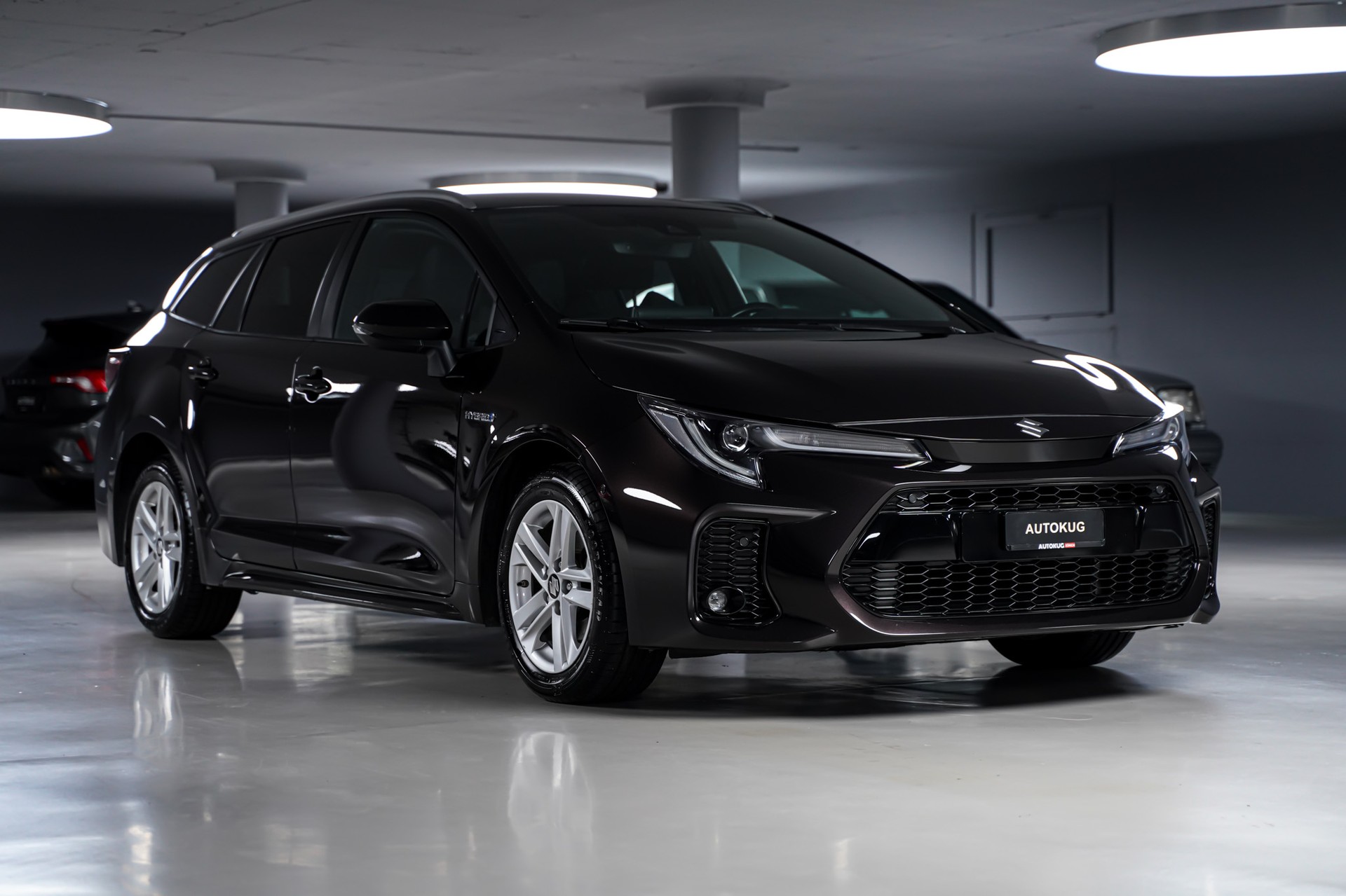 SUZUKI Swace 1.8 Hybrid Compact Top E-CVT-showroom-element-2