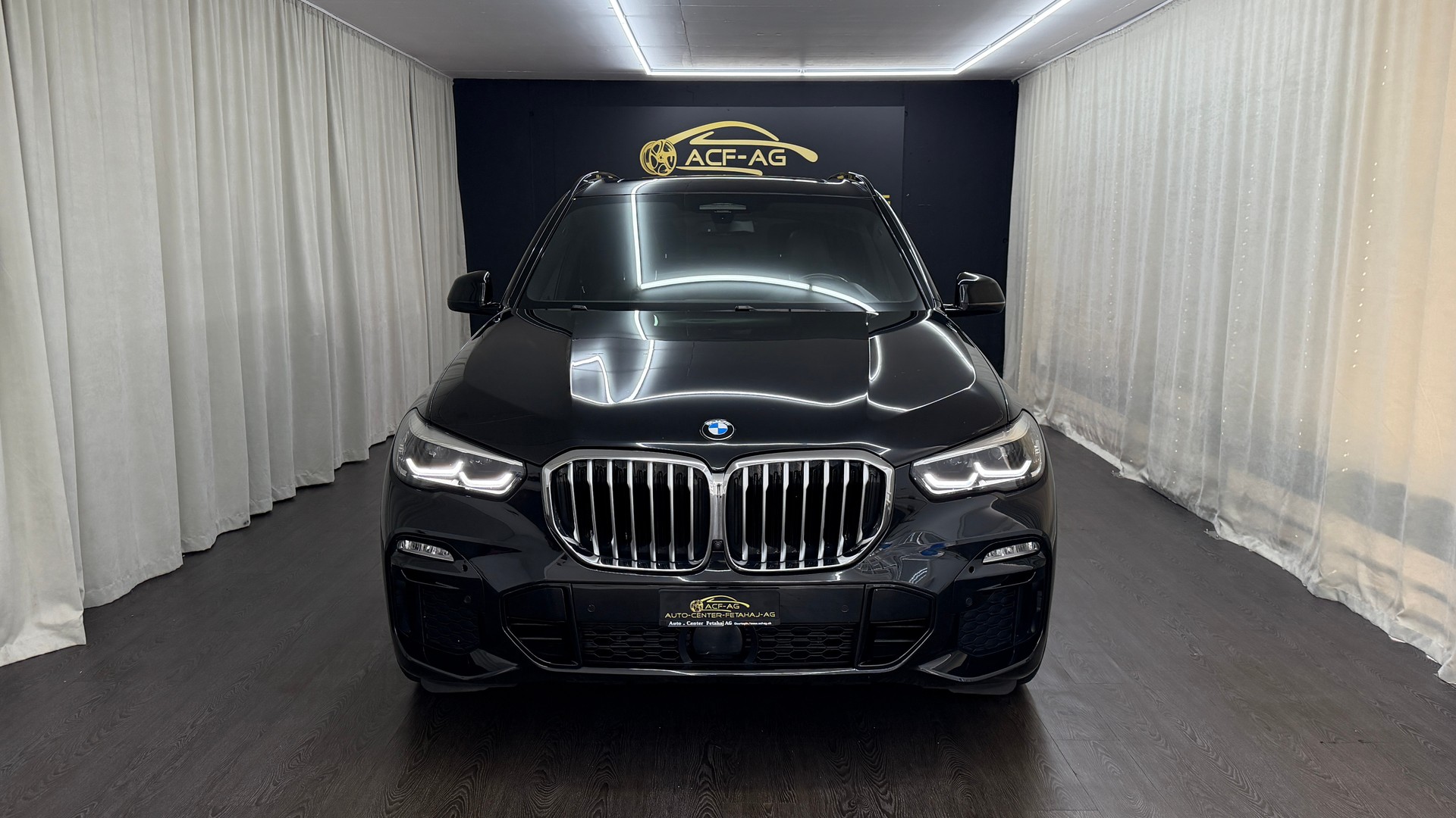 BMW X5 xDrive 48V 40d M Sport Steptronic-showroom-element-1