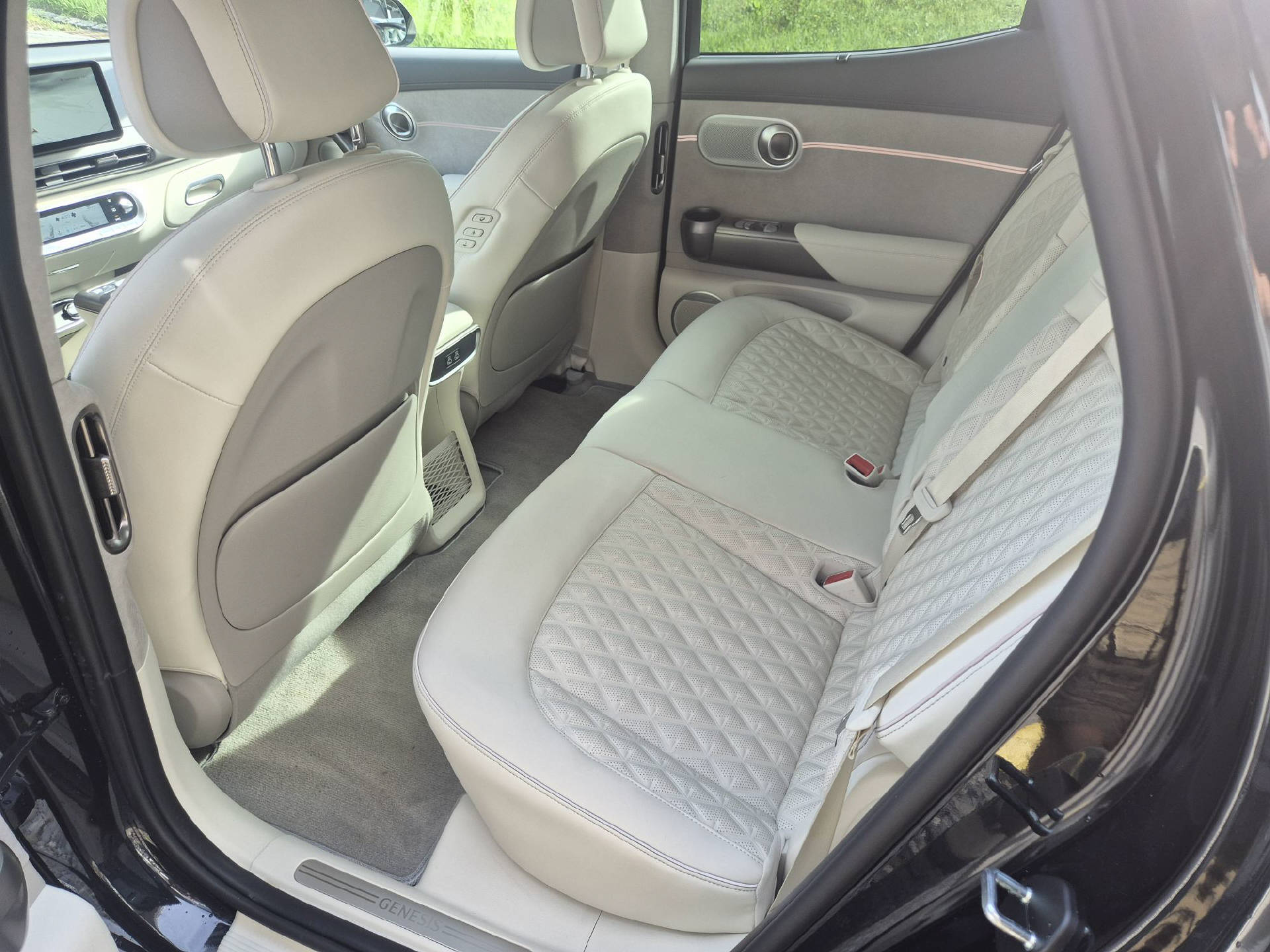 GENESIS GV60 Dual Motor Sport AWD 77.4 kWh-image-14