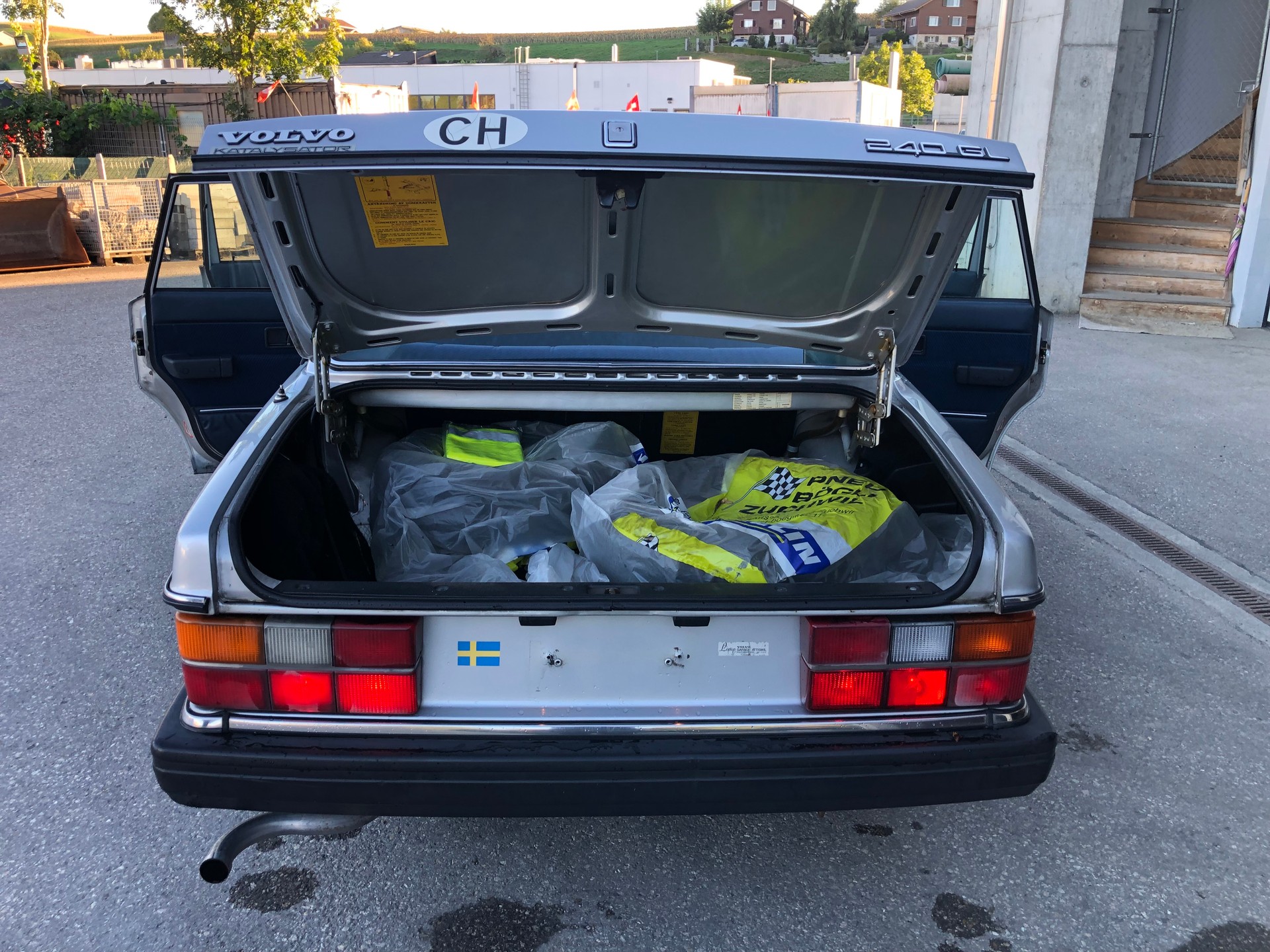 VOLVO 240 2.3 GLT (GL)-image-10