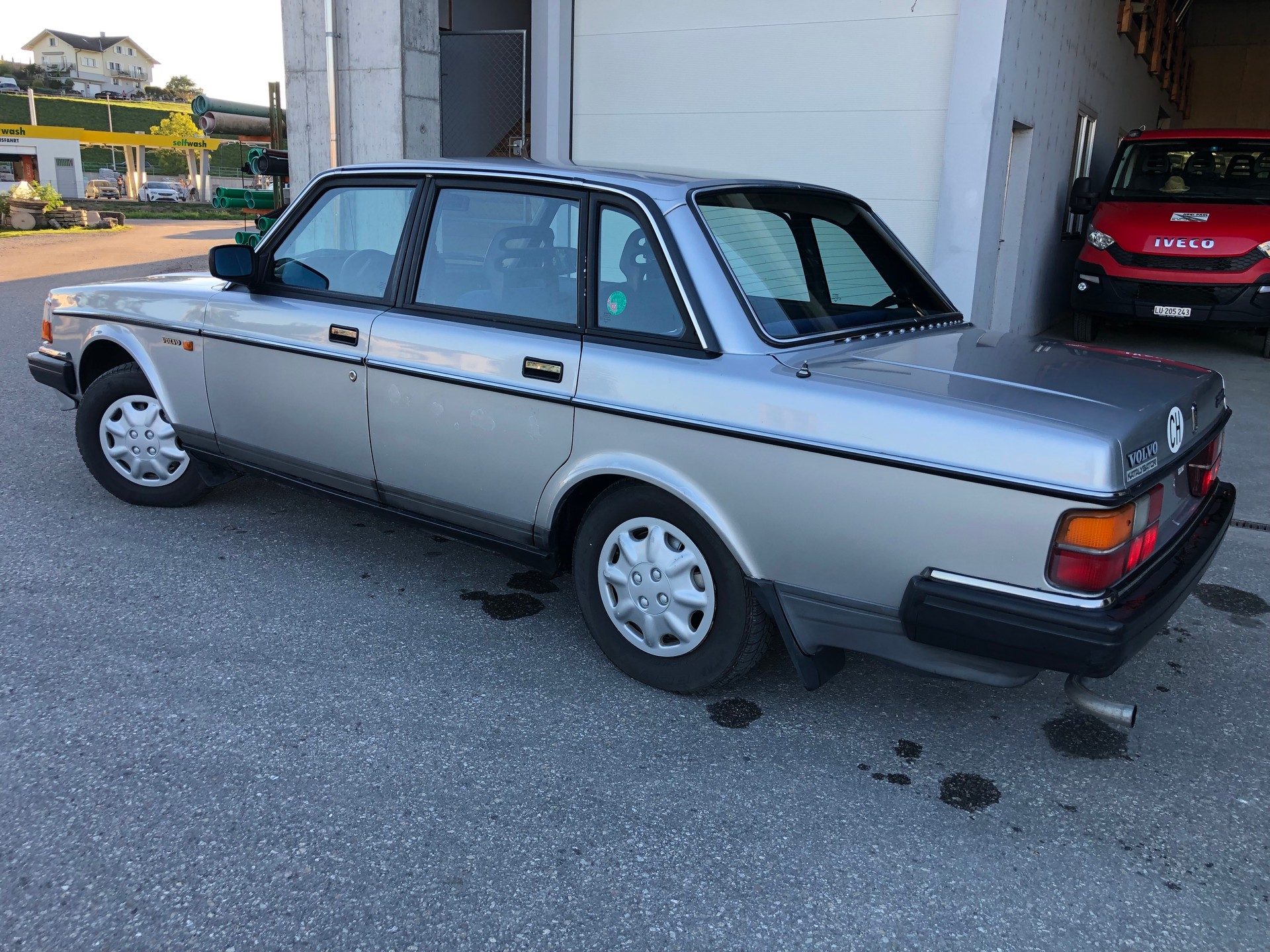 VOLVO 240 2.3 GLT (GL)-image-4