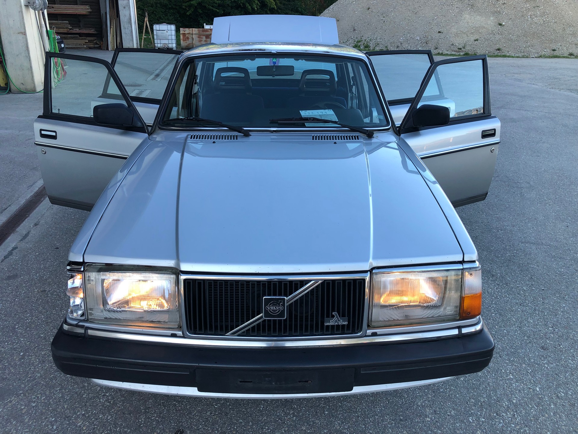 VOLVO 240 2.3 GLT (GL)-image-11