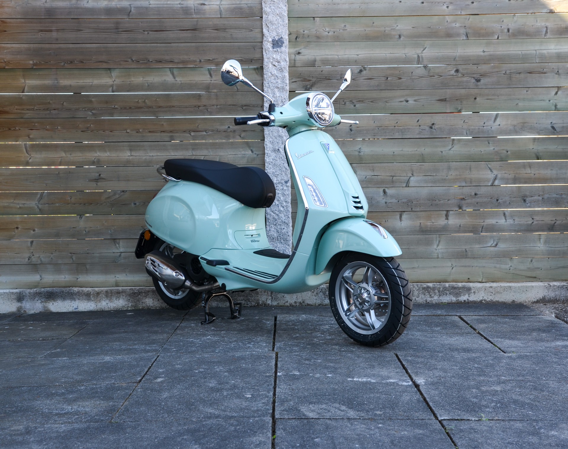 PIAGGIO Vespa 125 Primavera-image-2