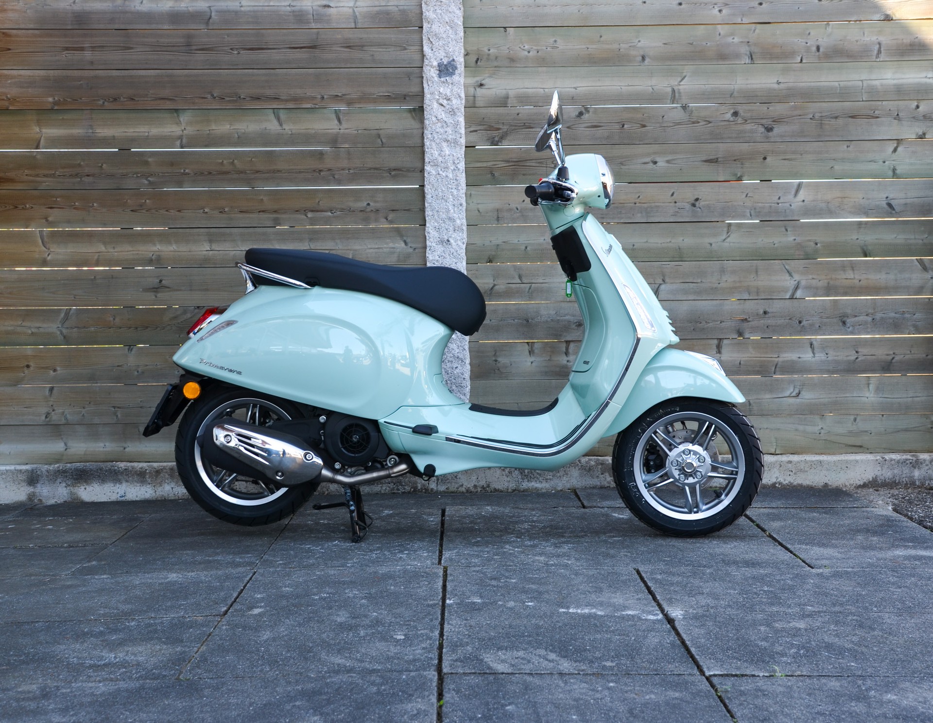 PIAGGIO Vespa 125 Primavera-image-0