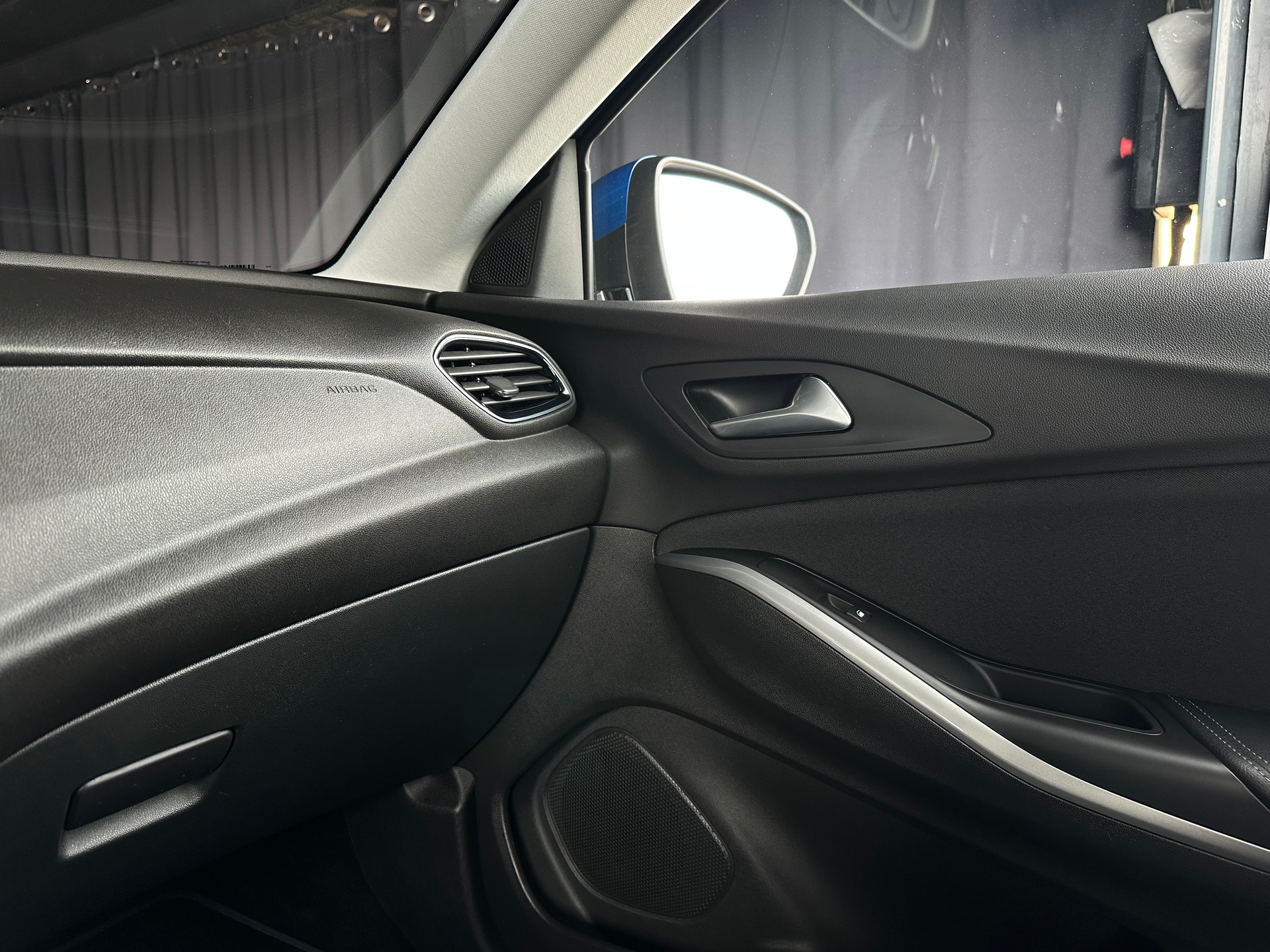 OPEL Grandland X 1.2i TP Excellence-image-21