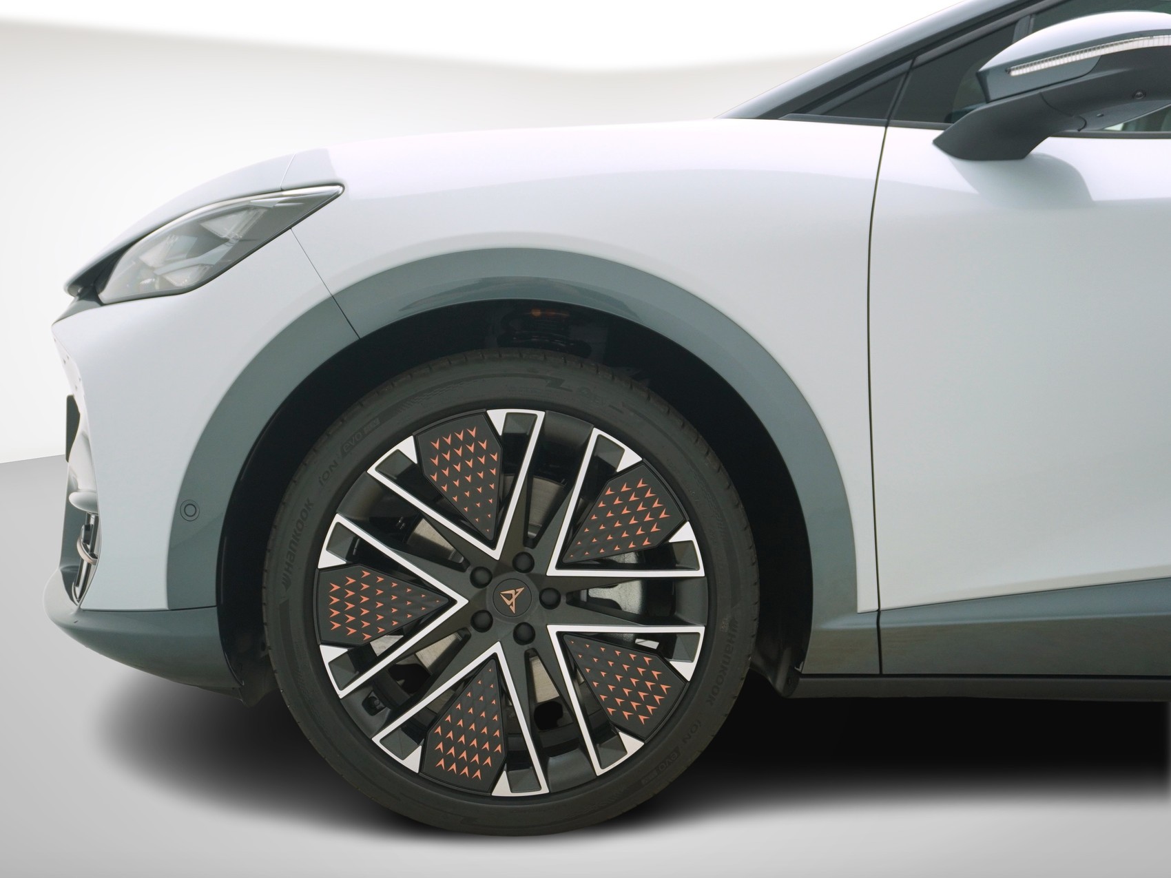 CUPRA Tavascan VZ Extreme-image-9