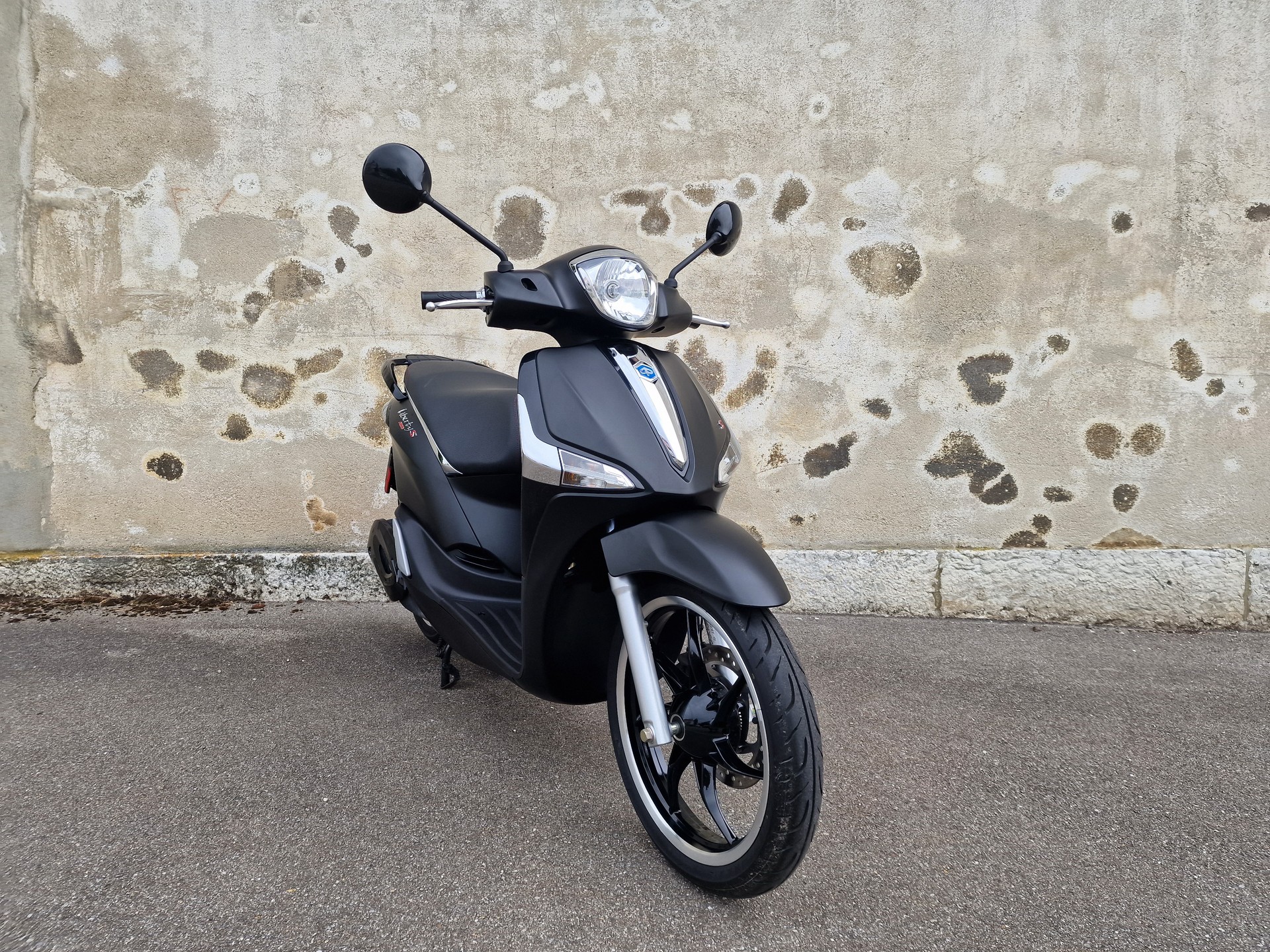 PIAGGIO Liberty 125 iGet Sport ABS-image-0
