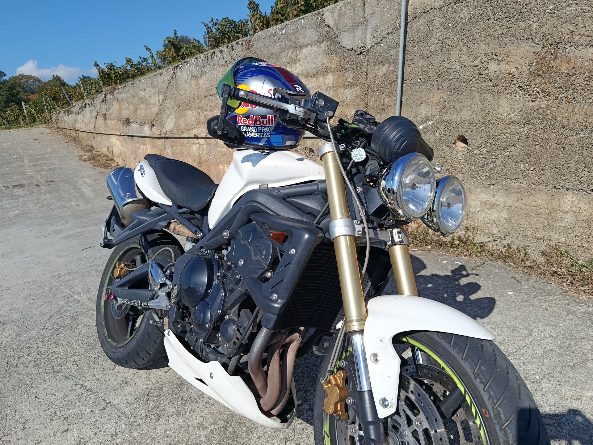 TRIUMPH Street Triple R 675 (25kW)-image-1