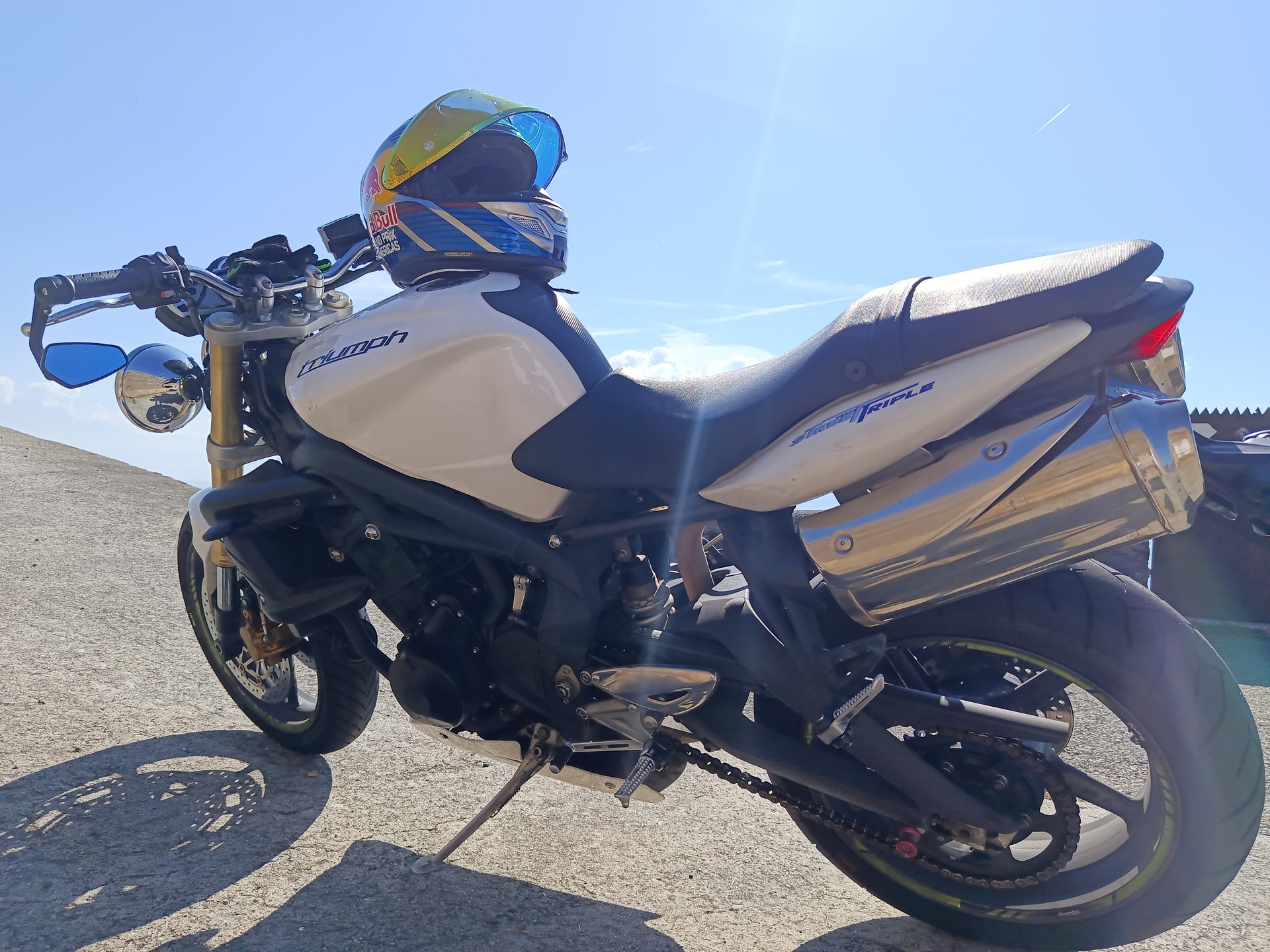 TRIUMPH Street Triple R 675 (25kW)-image-2
