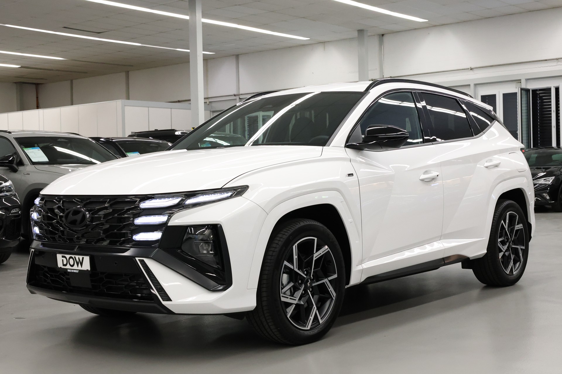 HYUNDAI Tucson 1.6 T-GDi PHEV N-Line 4WD-showroom-element-2