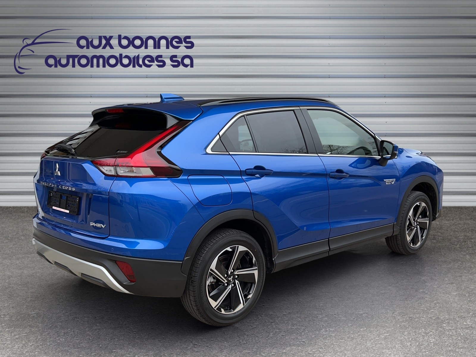 MITSUBISHI Eclipse Cross 2.4 PHEV Invite 4WD-showroom-element-3