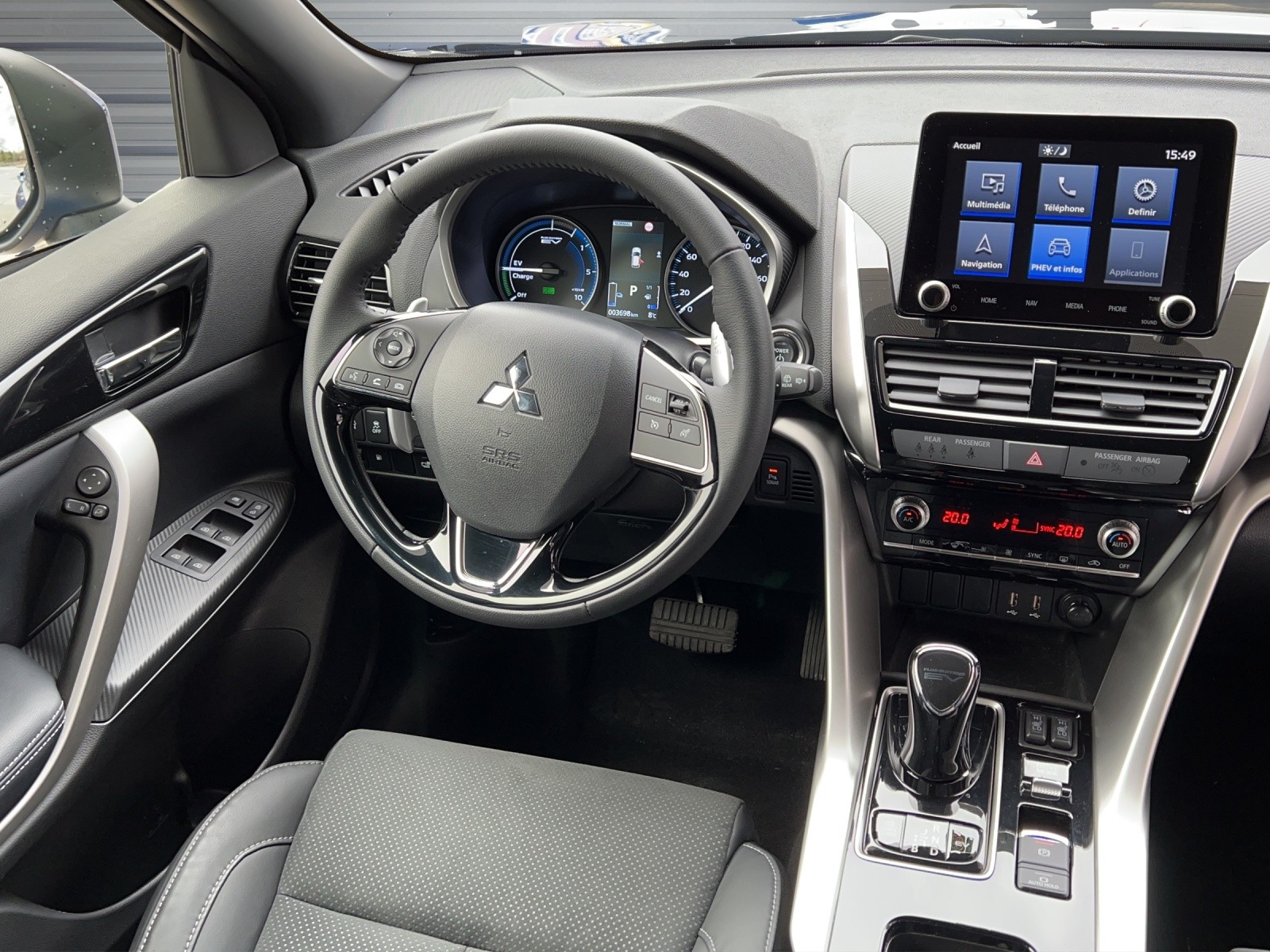MITSUBISHI Eclipse Cross 2.4 PHEV Invite 4WD-image-11